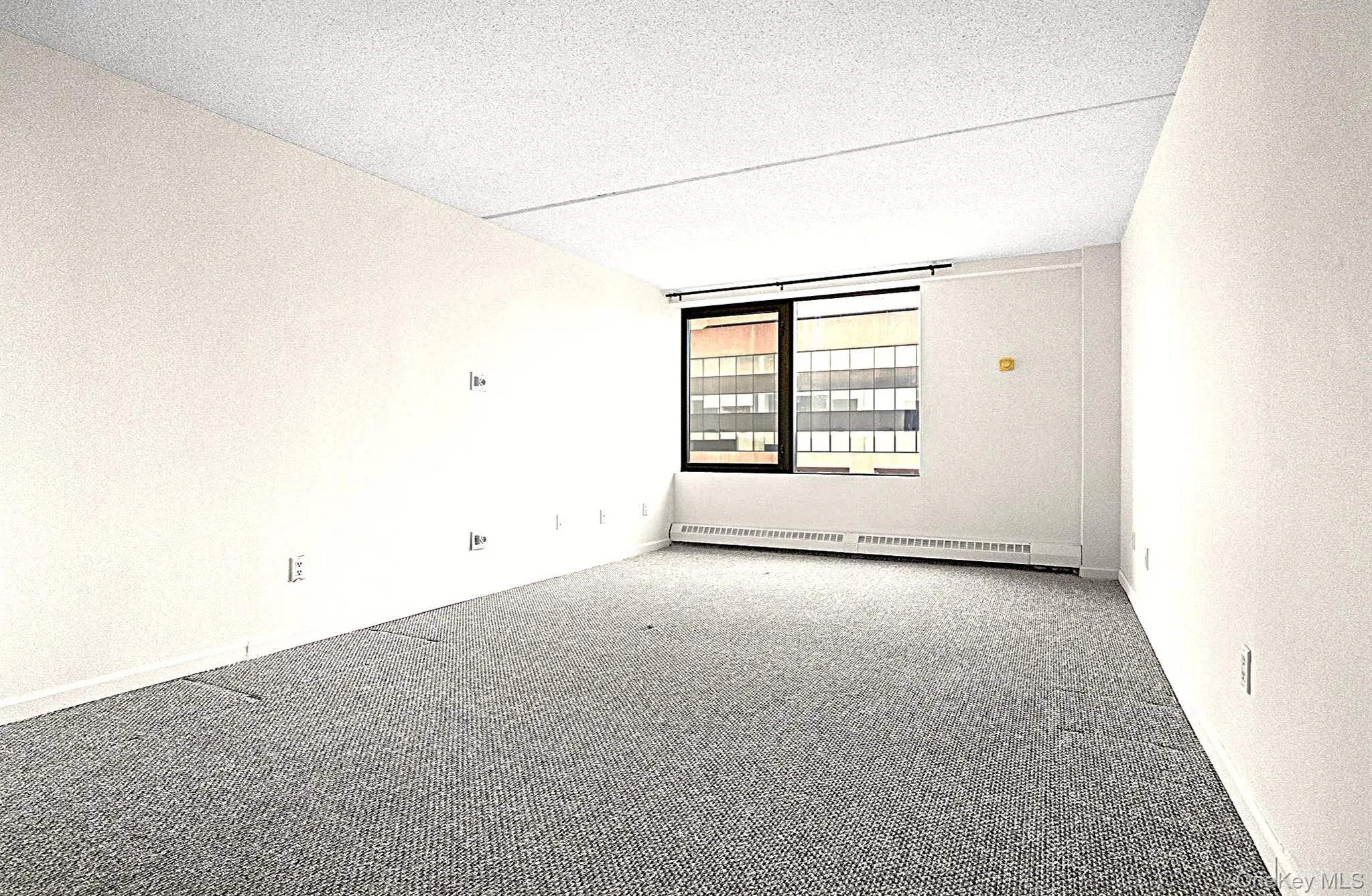 4 Martine Avenue, White Plains, NY, 1 Bedroom Bedrooms, 4 Rooms Rooms,1 BathroomBathrooms,Residential Lease,For Rent,Martine,0,1056329 4 Martine Avenue, White Plains, NY, 1 Bedroom Bedrooms, 4 Rooms Rooms,1 BathroomBathrooms,Residential Lease,For Rent,Martine,0,1056329