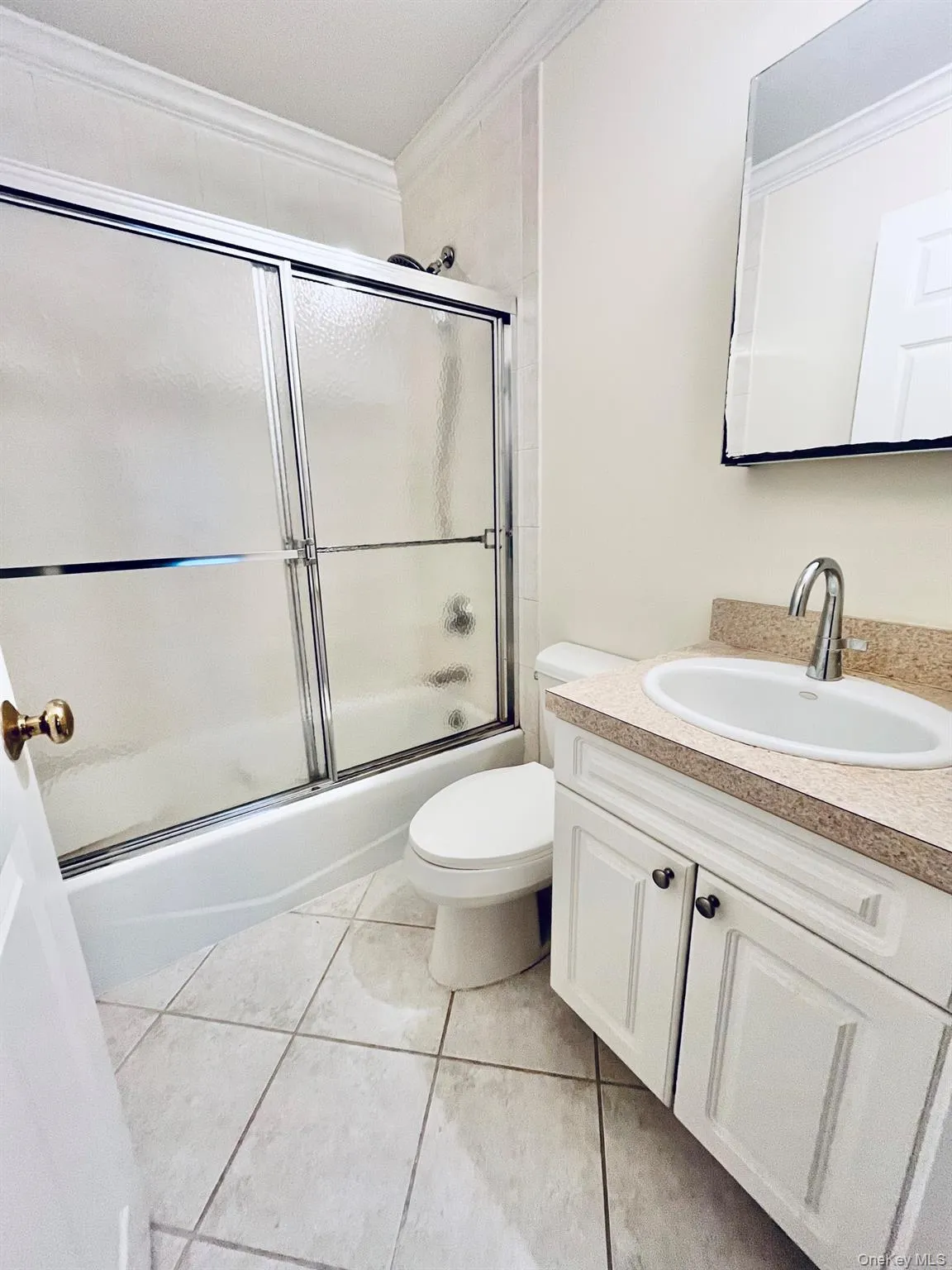 153 Montgomery Avenue, Eastchester, NY, 2 Bedroom Bedrooms, 5 Room Rooms,2 BathroomBathrooms,Residential Lease,For Rent,Montgomery,0,1056337 153 Montgomery Avenue, Eastchester, NY, 2 Bedroom Bedrooms, 5 Room Rooms,2 BathroomBathrooms,Residential Lease,For Rent,Montgomery,0,1056337