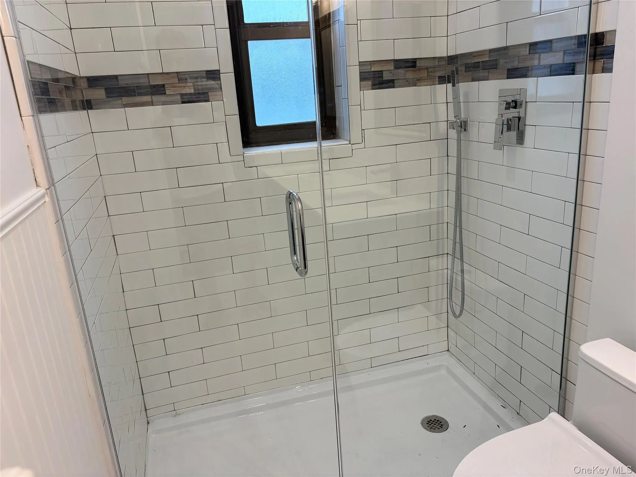 61 White Oak Street, New Rochelle, NY, 3 Bedrooms Bedrooms, 6 Rooms Rooms,1 BathroomBathrooms,Residential,For Rent,White Oak,0,1056338 61 White Oak Street, New Rochelle, NY, 3 Bedrooms Bedrooms, 6 Rooms Rooms,1 BathroomBathrooms,Residential,For Rent,White Oak,0,1056338