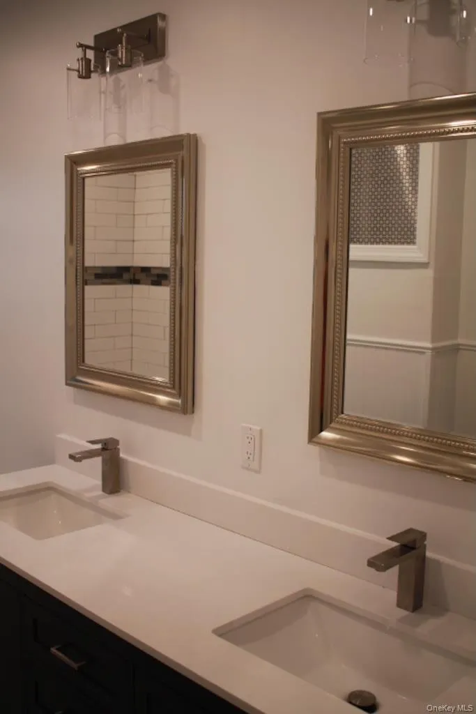 61 White Oak, New Rochelle, NY, 3 Bedrooms Bedrooms, 6 Rooms Rooms,1 BathroomBathrooms,Residential,For Rent,White Oak,0,1056338 61 White Oak, New Rochelle, NY, 3 Bedrooms Bedrooms, 6 Rooms Rooms,1 BathroomBathrooms,Residential,For Rent,White Oak,0,1056338