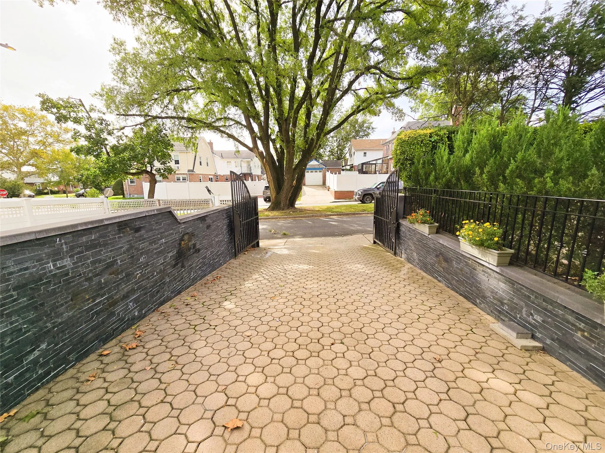 56-49 215 Street, New York, NY, 3 Bedrooms Bedrooms, 7 Rooms Rooms,2 BathroomsBathrooms,Residential,For Rent,215,0,1056341 56-49 215 Street, New York, NY, 3 Bedrooms Bedrooms, 7 Rooms Rooms,2 BathroomsBathrooms,Residential,For Rent,215,0,1056341