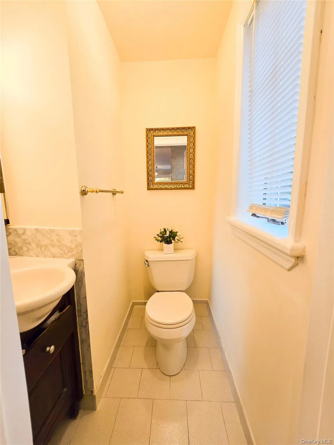 1st Floor Powder Room 1st Floor Powder Room