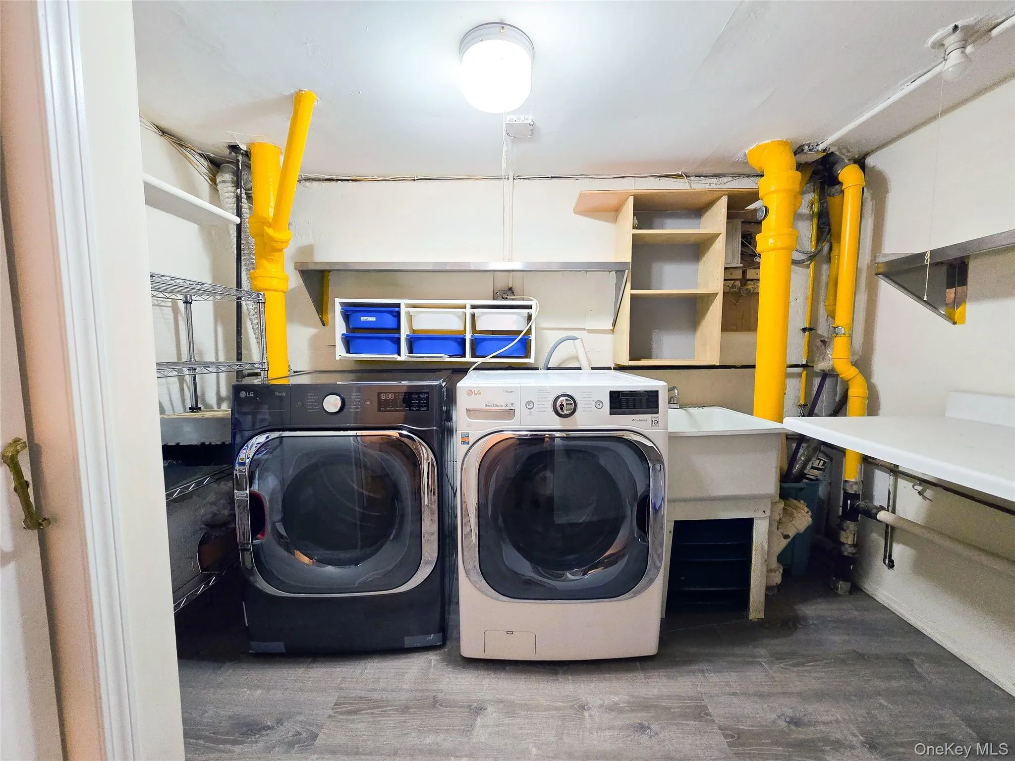 56-49 215 Street, New York, NY, 3 Bedrooms Bedrooms, 7 Rooms Rooms,2 BathroomsBathrooms,Residential,For Rent,215,0,1056341 56-49 215 Street, New York, NY, 3 Bedrooms Bedrooms, 7 Rooms Rooms,2 BathroomsBathrooms,Residential,For Rent,215,0,1056341