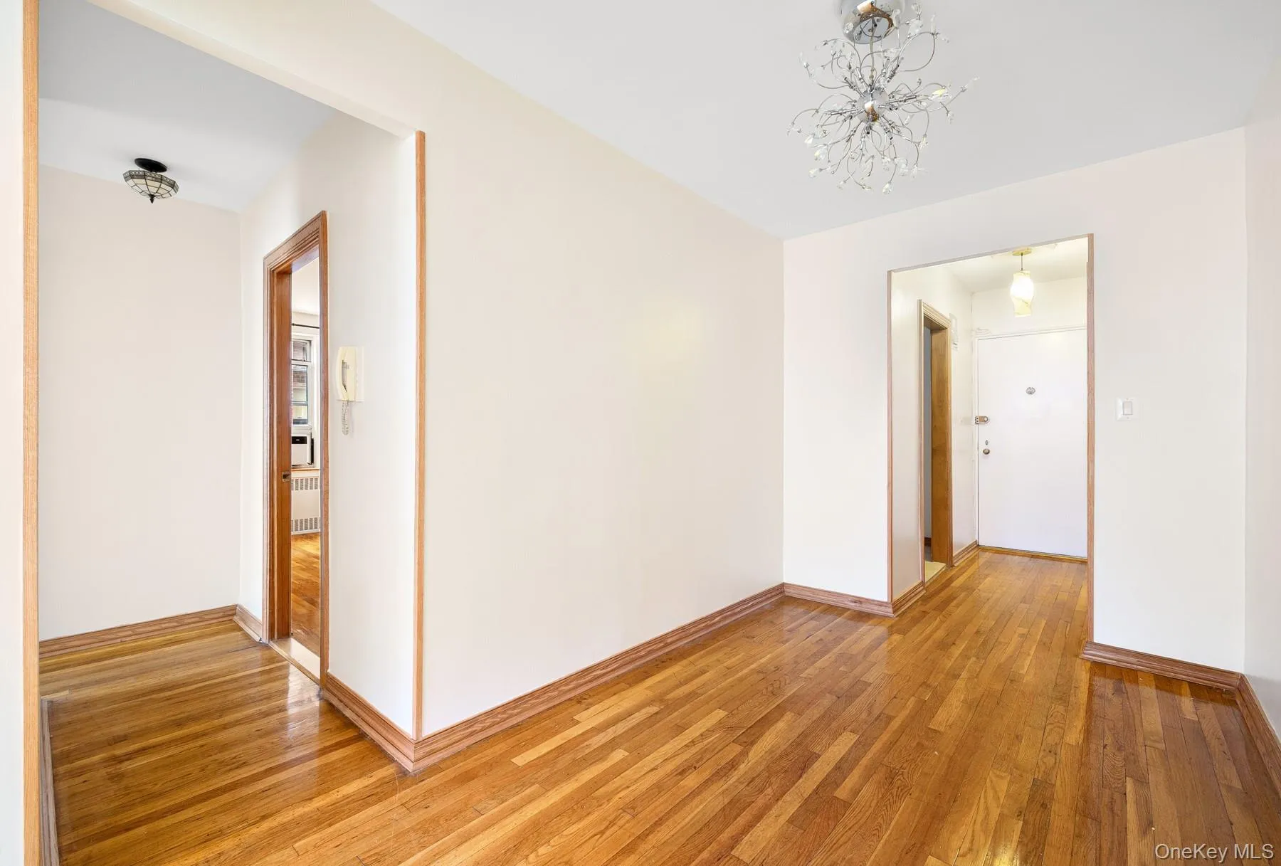 104-20 68 Drive, New York, NY, 2 Bedrooms Bedrooms, 5 Rooms Rooms,1 BathroomBathrooms,Residential,For Rent,68,0,1056343 104-20 68 Drive, New York, NY, 2 Bedrooms Bedrooms, 5 Rooms Rooms,1 BathroomBathrooms,Residential,For Rent,68,0,1056343