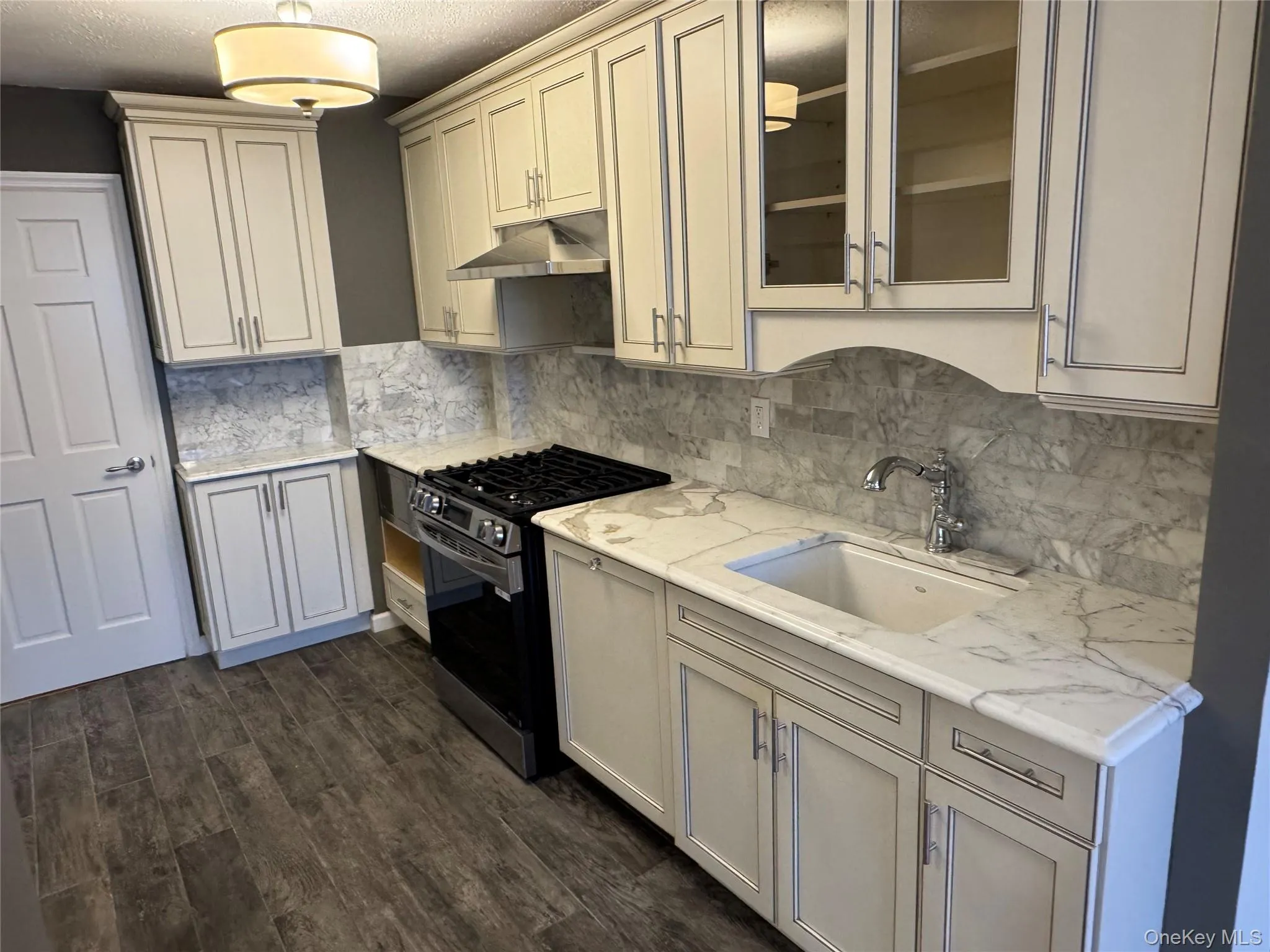 750 Shore Road, Long Beach, NY, 1 Bedroom Bedrooms, 3 Rooms Rooms,1 BathroomBathrooms,Residential,For Rent,Shore,0,1056346 750 Shore Road, Long Beach, NY, 1 Bedroom Bedrooms, 3 Rooms Rooms,1 BathroomBathrooms,Residential,For Rent,Shore,0,1056346