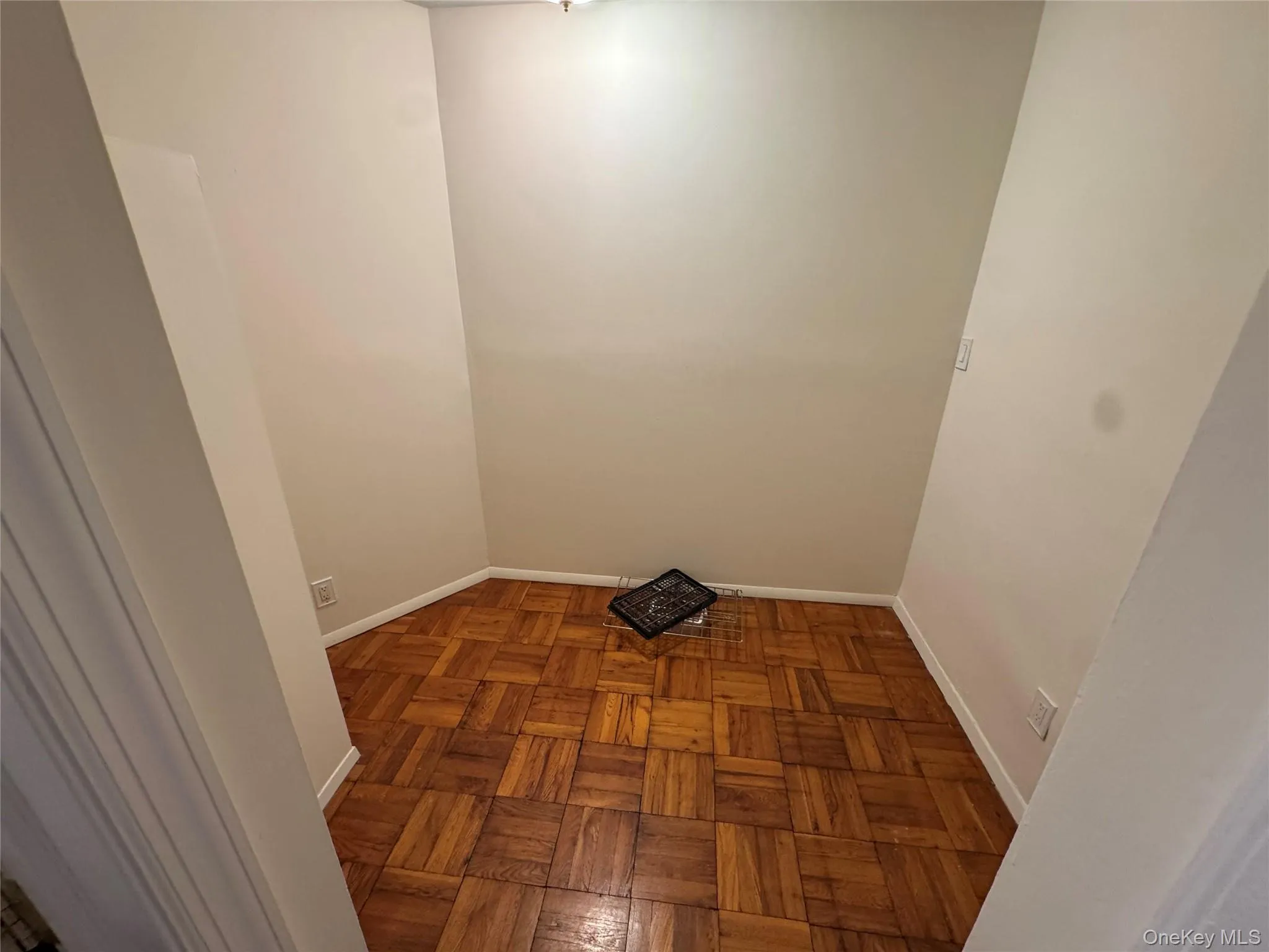 750 Shore Road, Long Beach, NY, 1 Bedroom Bedrooms, 3 Rooms Rooms,1 BathroomBathrooms,Residential,For Rent,Shore,0,1056346 750 Shore Road, Long Beach, NY, 1 Bedroom Bedrooms, 3 Rooms Rooms,1 BathroomBathrooms,Residential,For Rent,Shore,0,1056346
