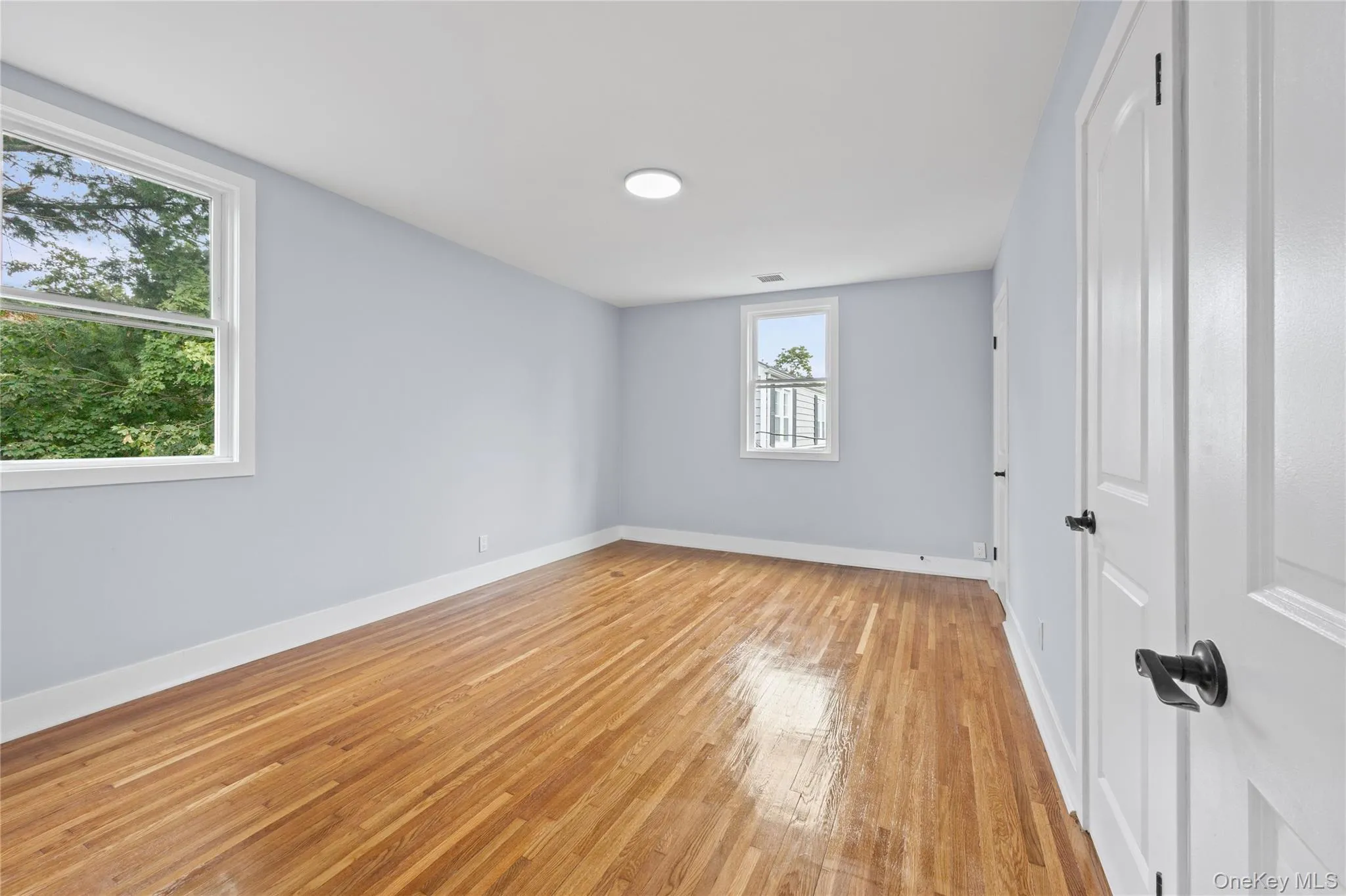 81 Rowe Avenue, Hempstead, NY, 4 Bedrooms Bedrooms, 8 Rooms Rooms,2 BathroomsBathrooms,Residential,For Rent,Rowe,0,1056358 81 Rowe Avenue, Hempstead, NY, 4 Bedrooms Bedrooms, 8 Rooms Rooms,2 BathroomsBathrooms,Residential,For Rent,Rowe,0,1056358