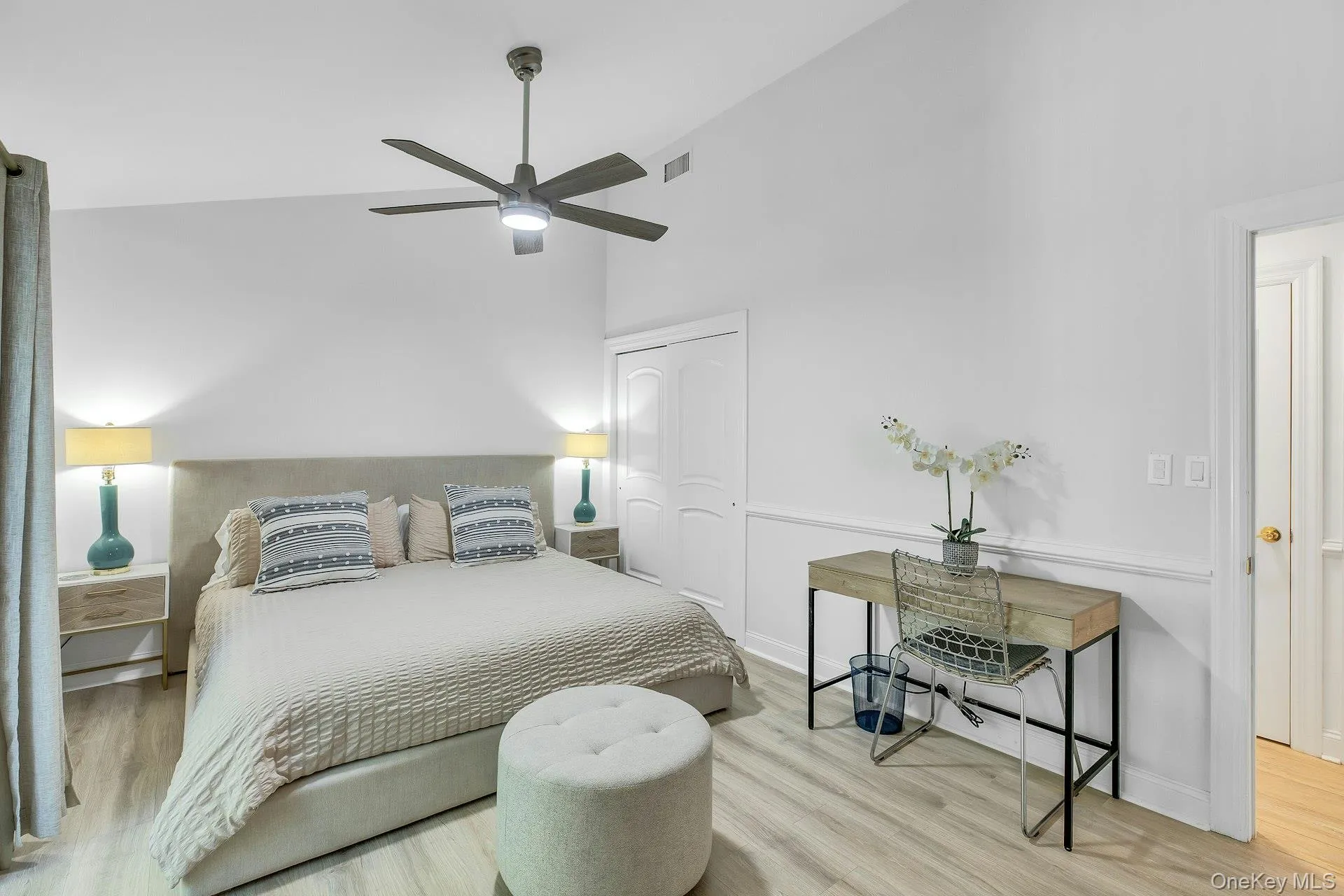 111 Bay Avenue, Southampton, NY, 3 Bedrooms Bedrooms, 6 Rooms Rooms,2 BathroomsBathrooms,Residential,For Rent,Bay,0,1056359 111 Bay Avenue, Southampton, NY, 3 Bedrooms Bedrooms, 6 Rooms Rooms,2 BathroomsBathrooms,Residential,For Rent,Bay,0,1056359