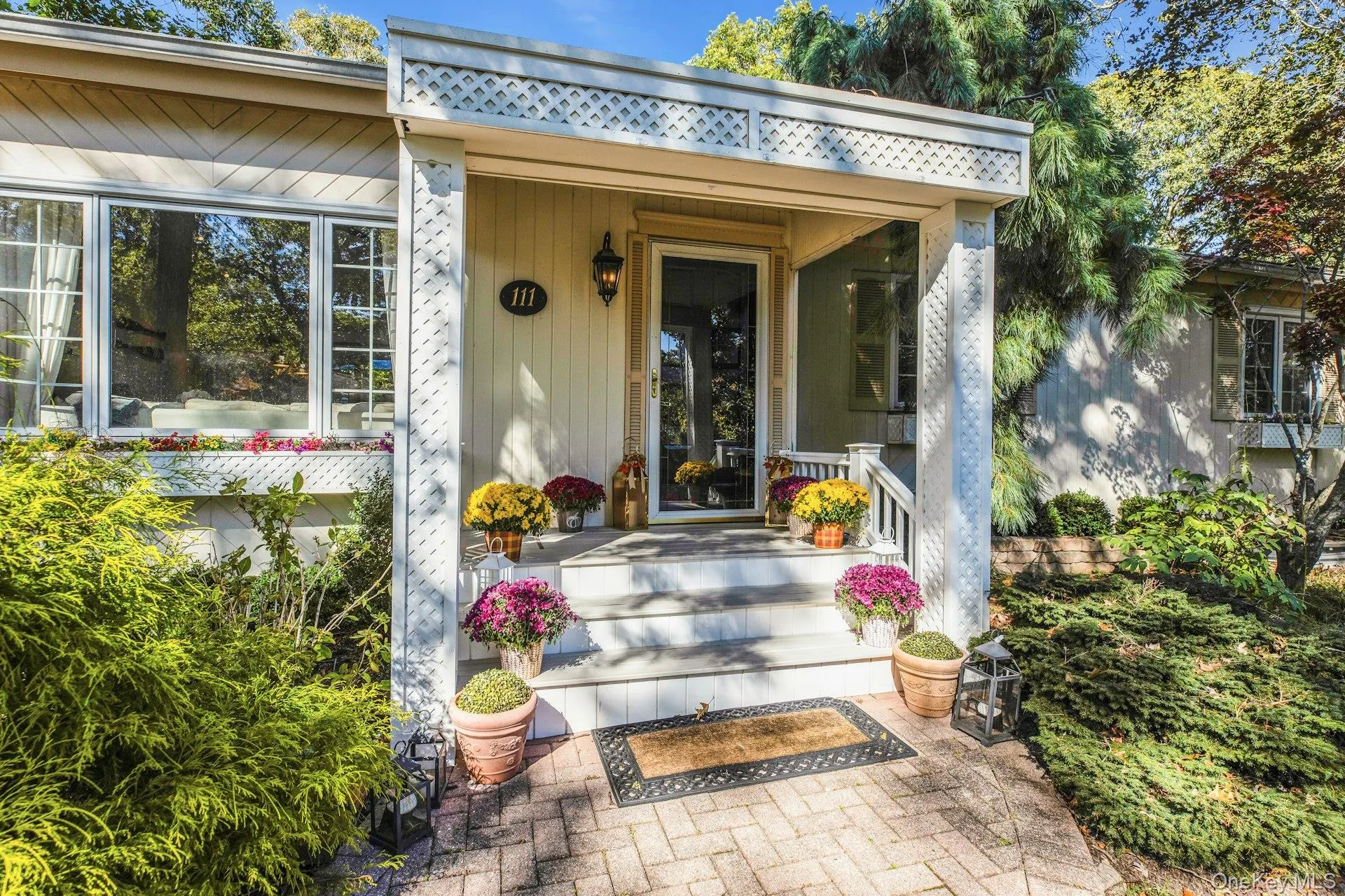 111 Bay Avenue, Southampton, NY, 3 Bedrooms Bedrooms, 6 Rooms Rooms,2 BathroomsBathrooms,Residential,For Rent,Bay,0,1056359 111 Bay Avenue, Southampton, NY, 3 Bedrooms Bedrooms, 6 Rooms Rooms,2 BathroomsBathrooms,Residential,For Rent,Bay,0,1056359