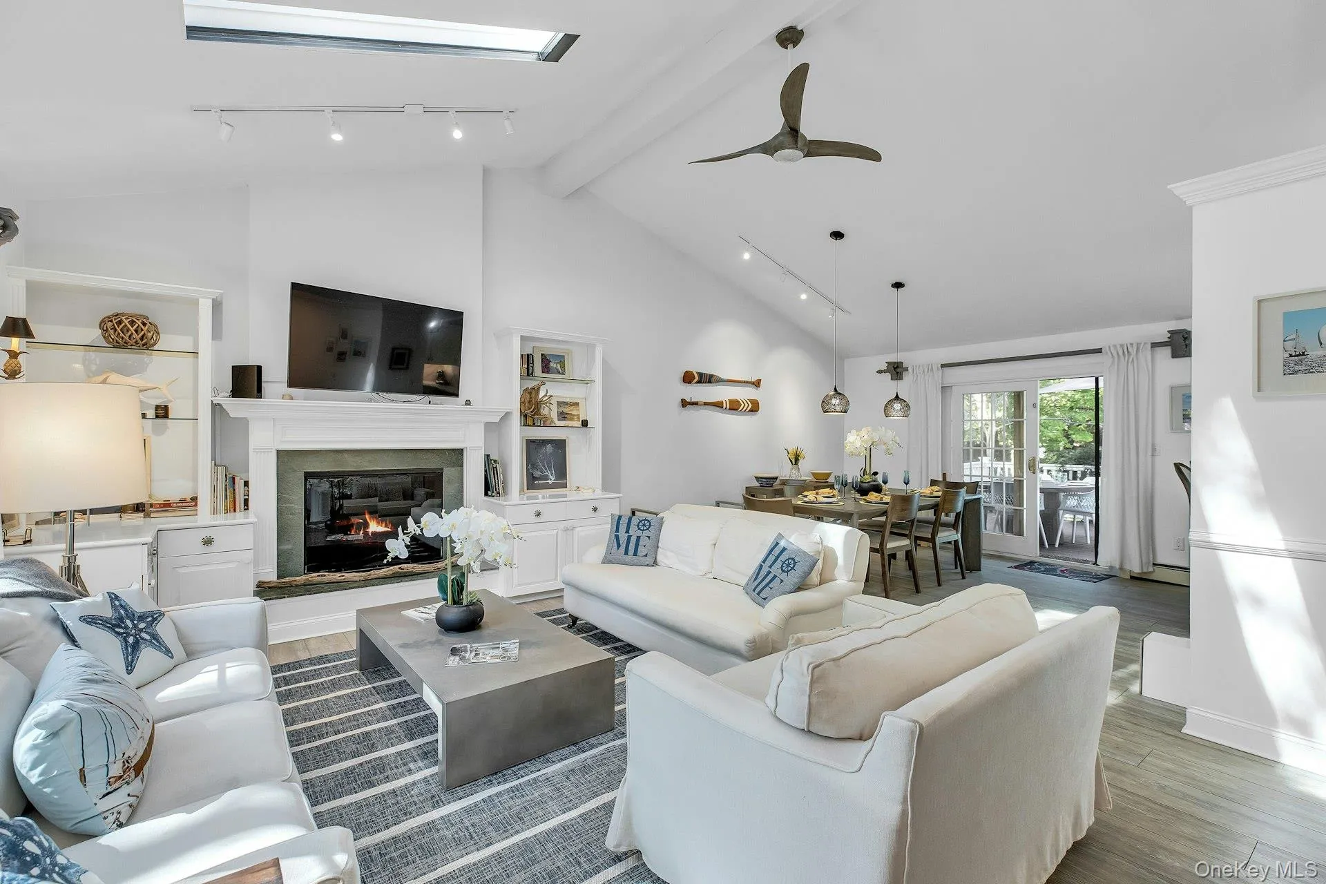 111 Bay Avenue, Southampton, NY, 3 Bedrooms Bedrooms, 6 Rooms Rooms,2 BathroomsBathrooms,Residential,For Rent,Bay,0,1056359 111 Bay Avenue, Southampton, NY, 3 Bedrooms Bedrooms, 6 Rooms Rooms,2 BathroomsBathrooms,Residential,For Rent,Bay,0,1056359