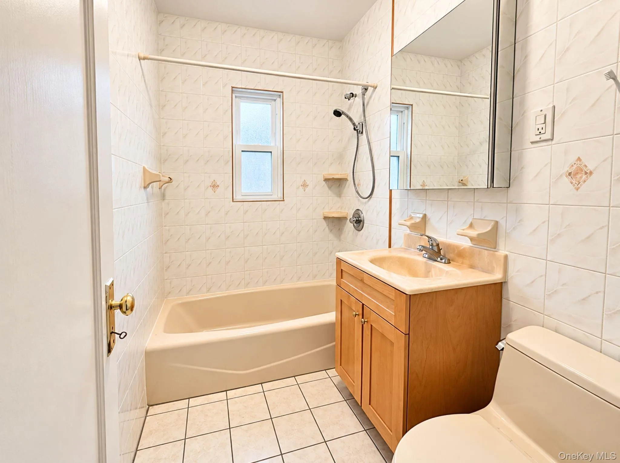 73-27 198th Street, New York, NY, 2 Bedrooms Bedrooms, 5 Rooms Rooms,1 BathroomBathrooms,Residential Lease,For Rent,198th,0,1056362 73-27 198th Street, New York, NY, 2 Bedrooms Bedrooms, 5 Rooms Rooms,1 BathroomBathrooms,Residential Lease,For Rent,198th,0,1056362