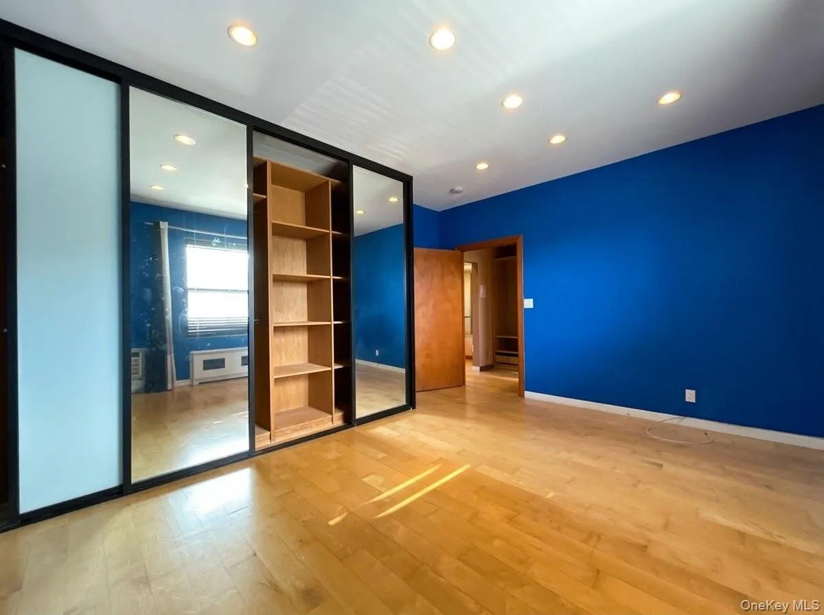 69-84 136th Street, New York, NY, 1 Bedroom Bedrooms, 3 Rooms Rooms,1 BathroomBathrooms,Residential,For Rent,136th,0,1056369 69-84 136th Street, New York, NY, 1 Bedroom Bedrooms, 3 Rooms Rooms,1 BathroomBathrooms,Residential,For Rent,136th,0,1056369