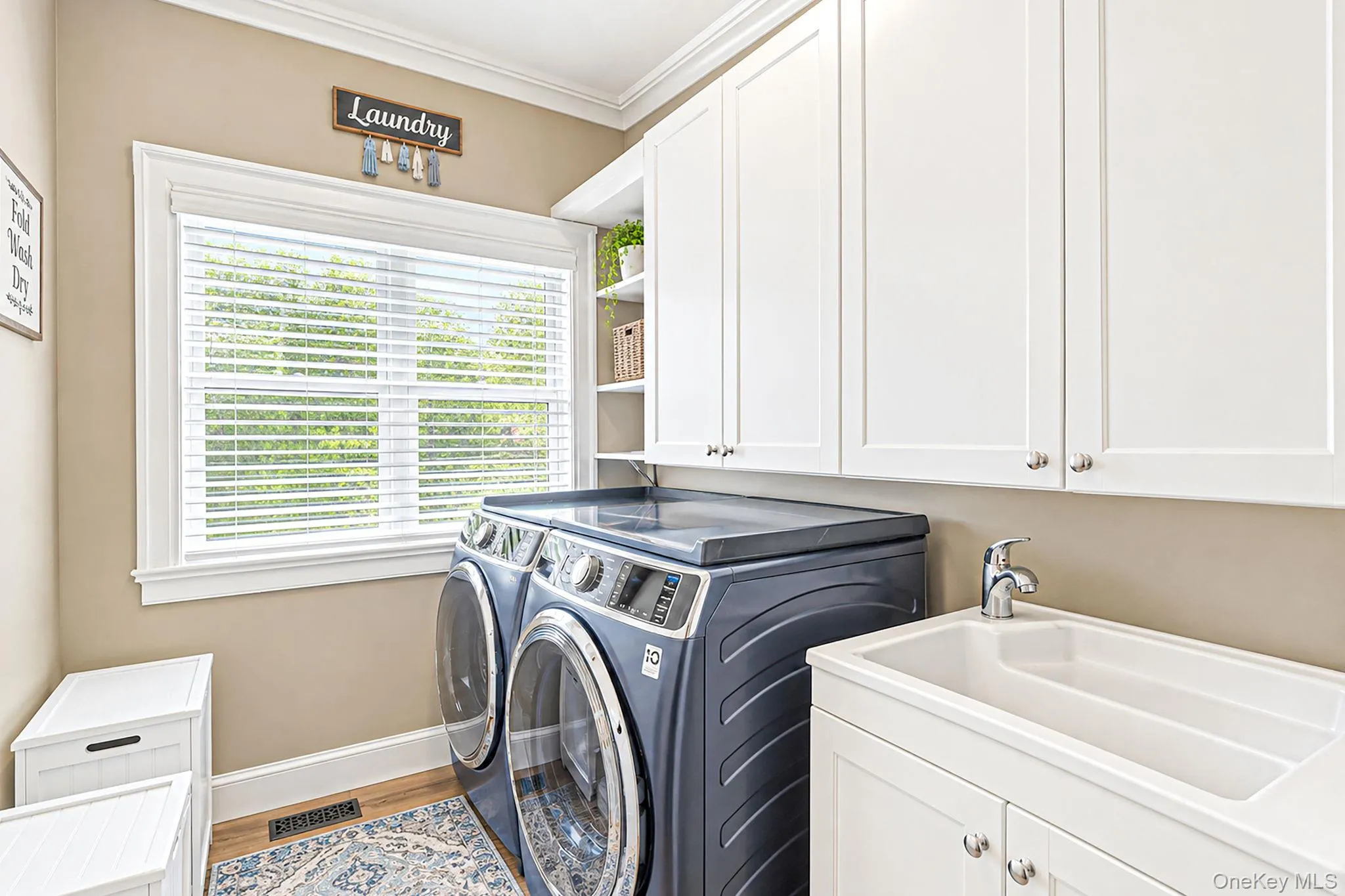 15 Woodland Court, Riverhead, NY, 5 Bedrooms Bedrooms, 10 Rooms Rooms,2 BathroomsBathrooms,Residential,For Rent,Woodland,0,1056372 15 Woodland Court, Riverhead, NY, 5 Bedrooms Bedrooms, 10 Rooms Rooms,2 BathroomsBathrooms,Residential,For Rent,Woodland,0,1056372