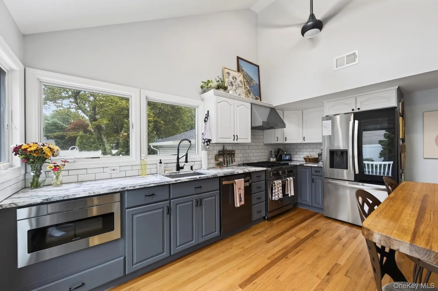 39 Drohan Street, Huntington, NY, 4 Bedrooms Bedrooms, 8 Rooms Rooms,2 BathroomsBathrooms,Residential,For Rent,Drohan,0,1056376 39 Drohan Street, Huntington, NY, 4 Bedrooms Bedrooms, 8 Rooms Rooms,2 BathroomsBathrooms,Residential,For Rent,Drohan,0,1056376