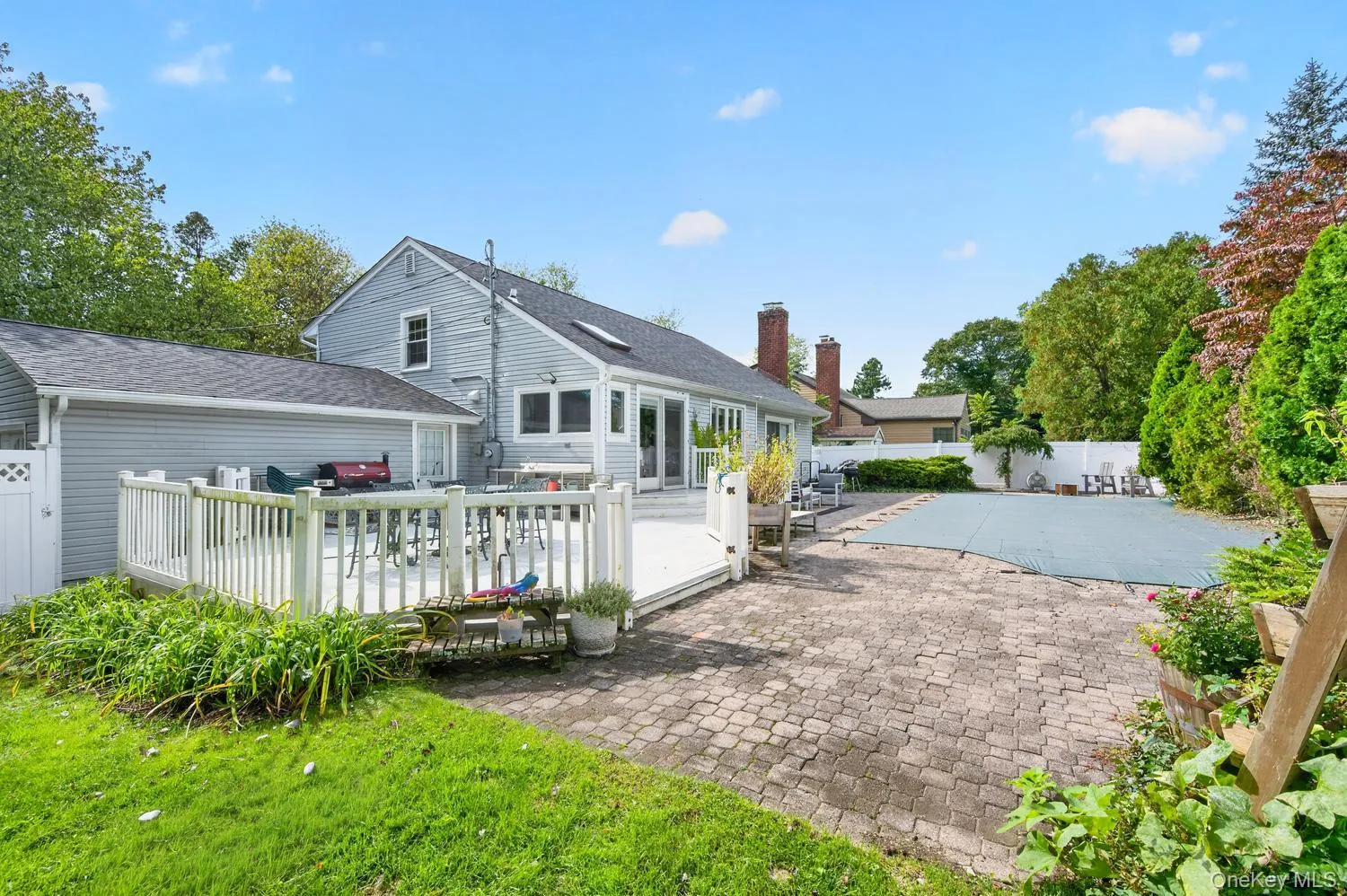 39 Drohan Street, Huntington, NY, 4 Bedrooms Bedrooms, 8 Rooms Rooms,2 BathroomsBathrooms,Residential,For Rent,Drohan,0,1056376 39 Drohan Street, Huntington, NY, 4 Bedrooms Bedrooms, 8 Rooms Rooms,2 BathroomsBathrooms,Residential,For Rent,Drohan,0,1056376