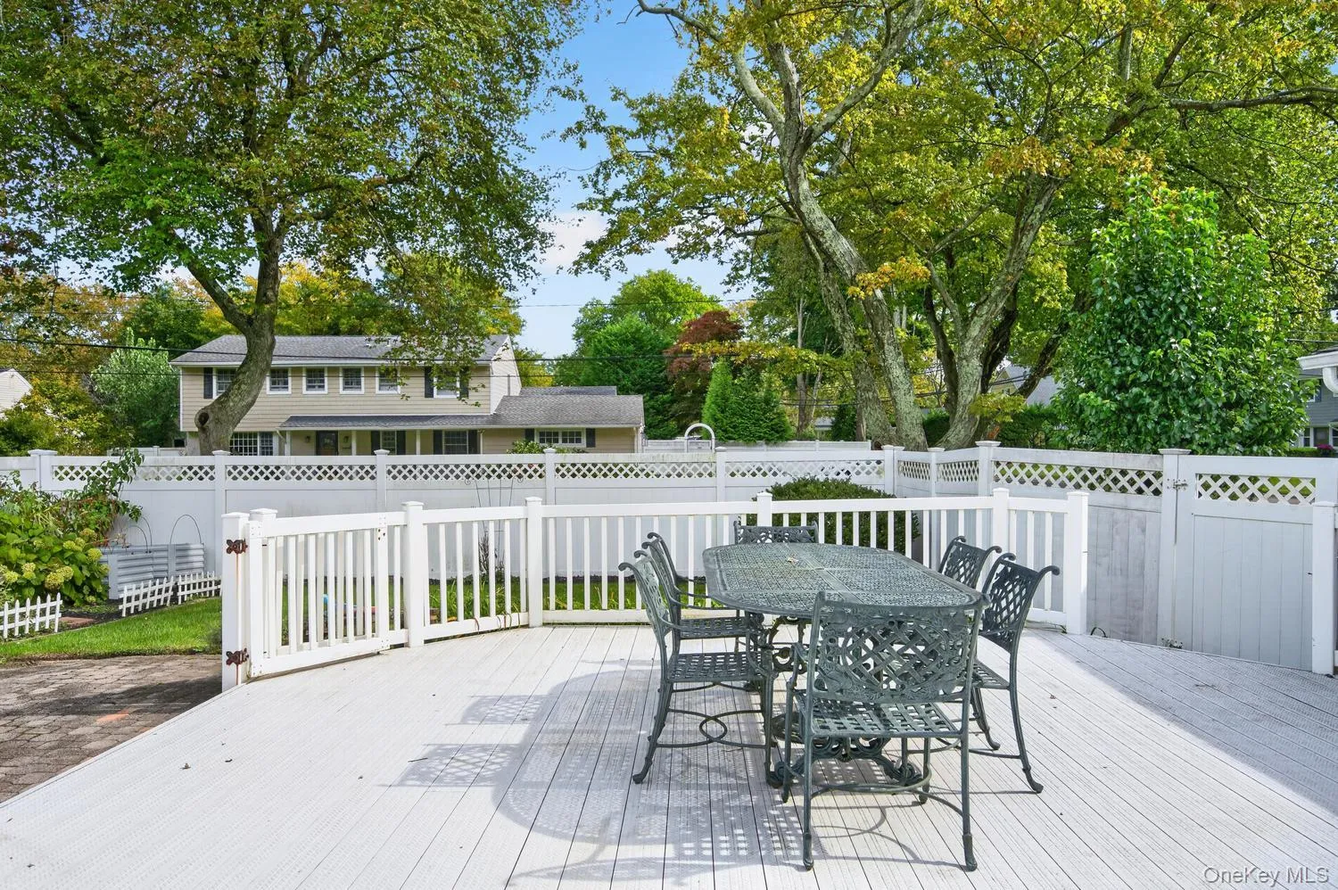39 Drohan Street, Huntington, NY, 4 Bedrooms Bedrooms, 8 Rooms Rooms,2 BathroomsBathrooms,Residential,For Rent,Drohan,0,1056376 39 Drohan Street, Huntington, NY, 4 Bedrooms Bedrooms, 8 Rooms Rooms,2 BathroomsBathrooms,Residential,For Rent,Drohan,0,1056376