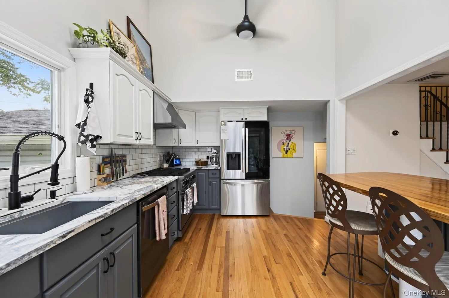 39 Drohan Street, Huntington, NY, 4 Bedrooms Bedrooms, 8 Rooms Rooms,2 BathroomsBathrooms,Residential,For Rent,Drohan,0,1056376 39 Drohan Street, Huntington, NY, 4 Bedrooms Bedrooms, 8 Rooms Rooms,2 BathroomsBathrooms,Residential,For Rent,Drohan,0,1056376