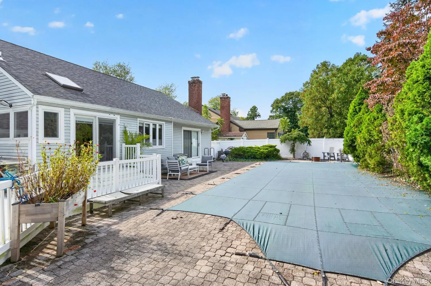 39 Drohan Street, Huntington, NY, 4 Bedrooms Bedrooms, 8 Rooms Rooms,2 BathroomsBathrooms,Residential,For Rent,Drohan,0,1056376 39 Drohan Street, Huntington, NY, 4 Bedrooms Bedrooms, 8 Rooms Rooms,2 BathroomsBathrooms,Residential,For Rent,Drohan,0,1056376