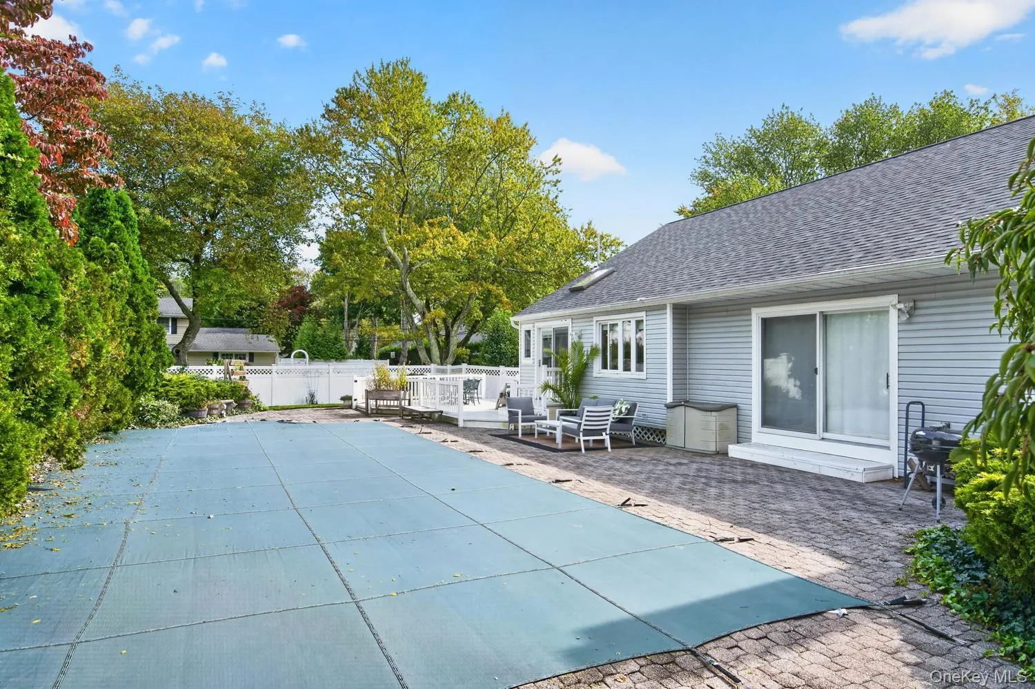 39 Drohan Street, Huntington, NY, 4 Bedrooms Bedrooms, 8 Rooms Rooms,2 BathroomsBathrooms,Residential,For Rent,Drohan,0,1056376 39 Drohan Street, Huntington, NY, 4 Bedrooms Bedrooms, 8 Rooms Rooms,2 BathroomsBathrooms,Residential,For Rent,Drohan,0,1056376