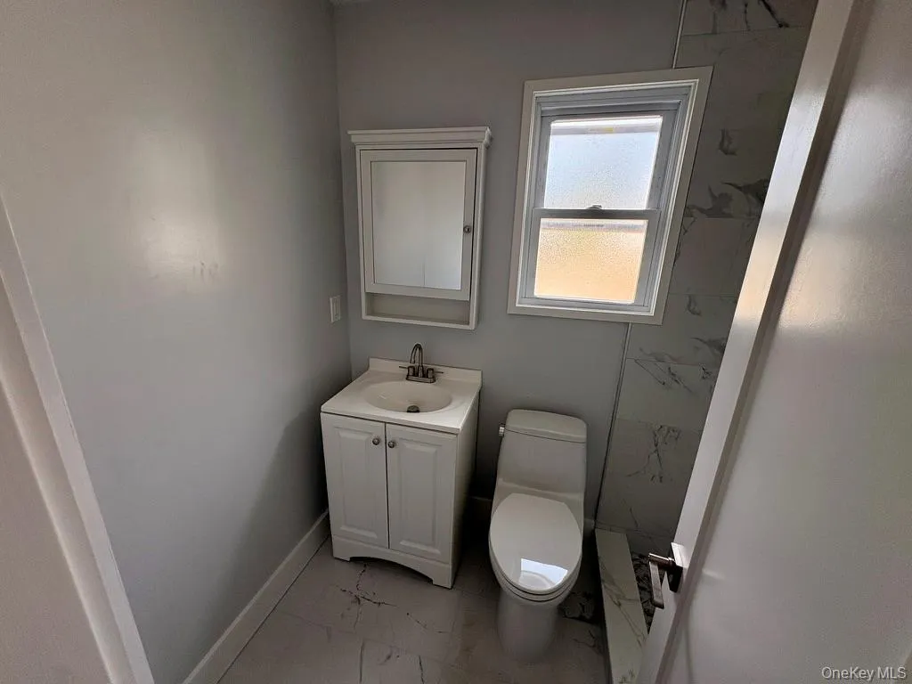 2 Culver Street, Yonkers, NY, 3 Bedroom Bedrooms, 6 Room Rooms,1 BathroomBathrooms,Residential Lease,For Rent,Culver,0,1056379 2 Culver Street, Yonkers, NY, 3 Bedroom Bedrooms, 6 Room Rooms,1 BathroomBathrooms,Residential Lease,For Rent,Culver,0,1056379