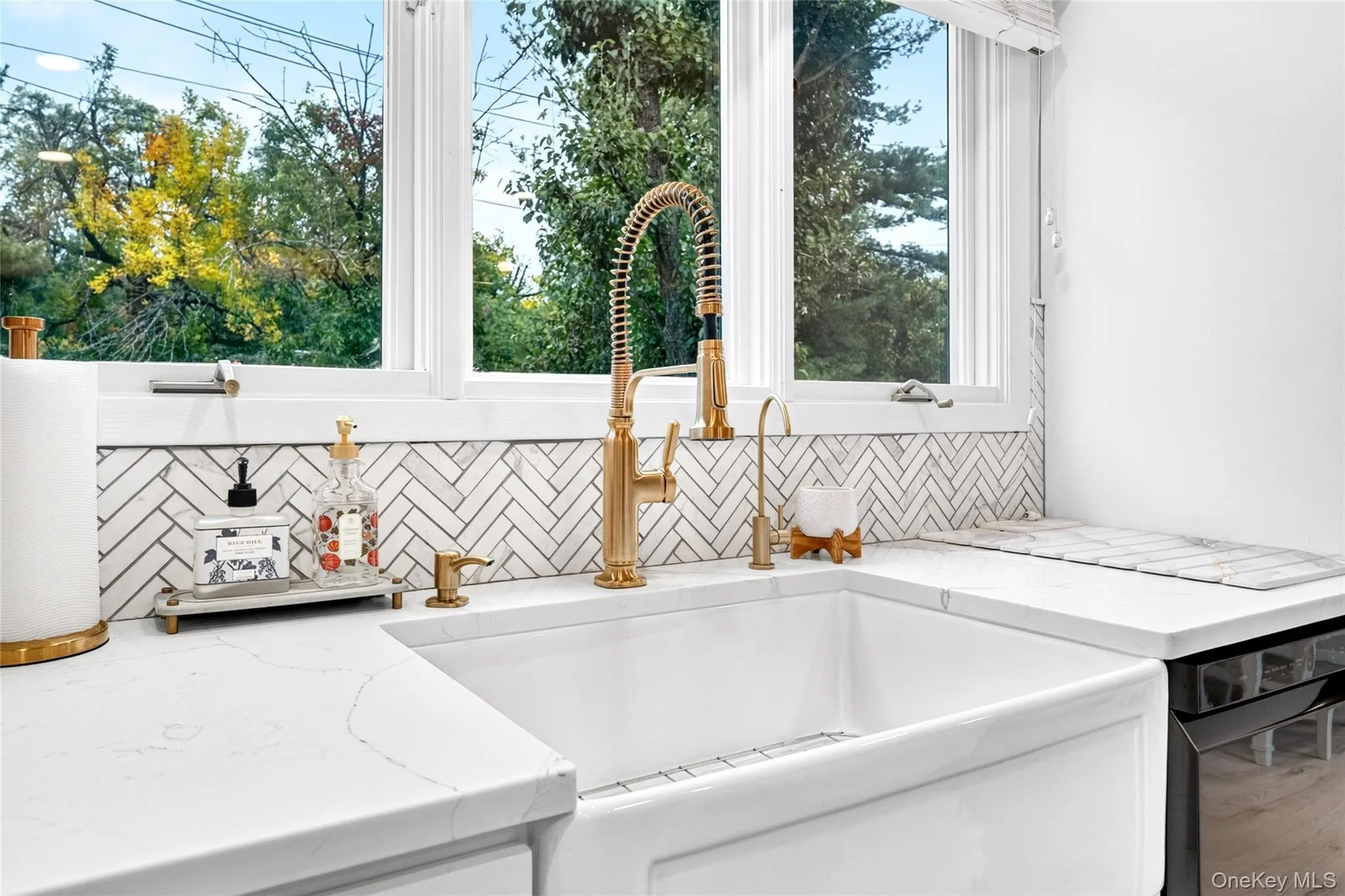 7 Village Green, Clarkstown, NY, 2 Bedrooms Bedrooms, 5 Rooms Rooms,2 BathroomsBathrooms,Residential,For Rent,Village,0,1056383 7 Village Green, Clarkstown, NY, 2 Bedrooms Bedrooms, 5 Rooms Rooms,2 BathroomsBathrooms,Residential,For Rent,Village,0,1056383