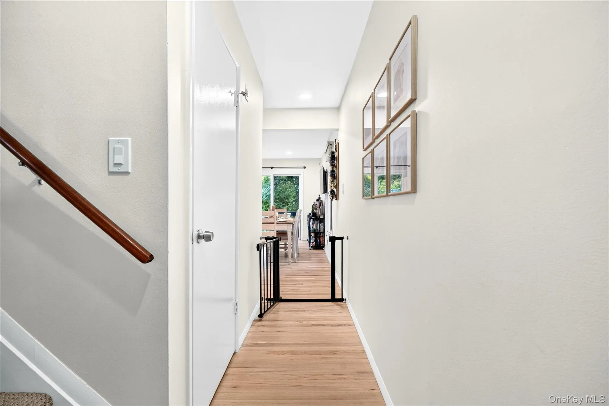 7 Village Green, Clarkstown, NY, 2 Bedrooms Bedrooms, 5 Rooms Rooms,2 BathroomsBathrooms,Residential,For Rent,Village,0,1056383 7 Village Green, Clarkstown, NY, 2 Bedrooms Bedrooms, 5 Rooms Rooms,2 BathroomsBathrooms,Residential,For Rent,Village,0,1056383