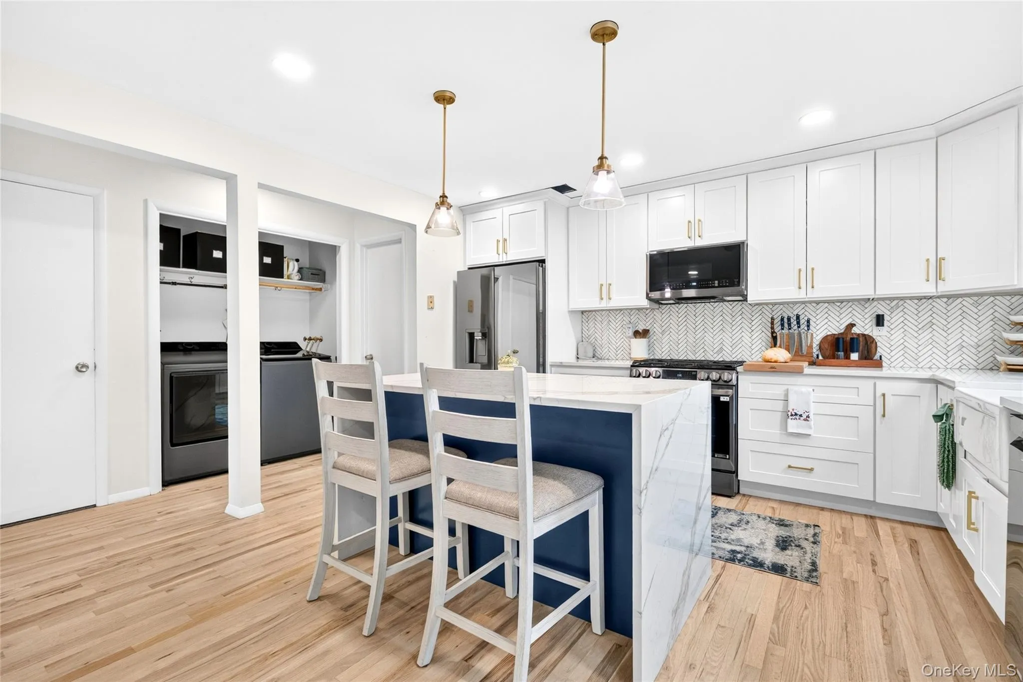 7 Village Green, Clarkstown, NY, 2 Bedrooms Bedrooms, 5 Rooms Rooms,2 BathroomsBathrooms,Residential,For Rent,Village,0,1056383 7 Village Green, Clarkstown, NY, 2 Bedrooms Bedrooms, 5 Rooms Rooms,2 BathroomsBathrooms,Residential,For Rent,Village,0,1056383
