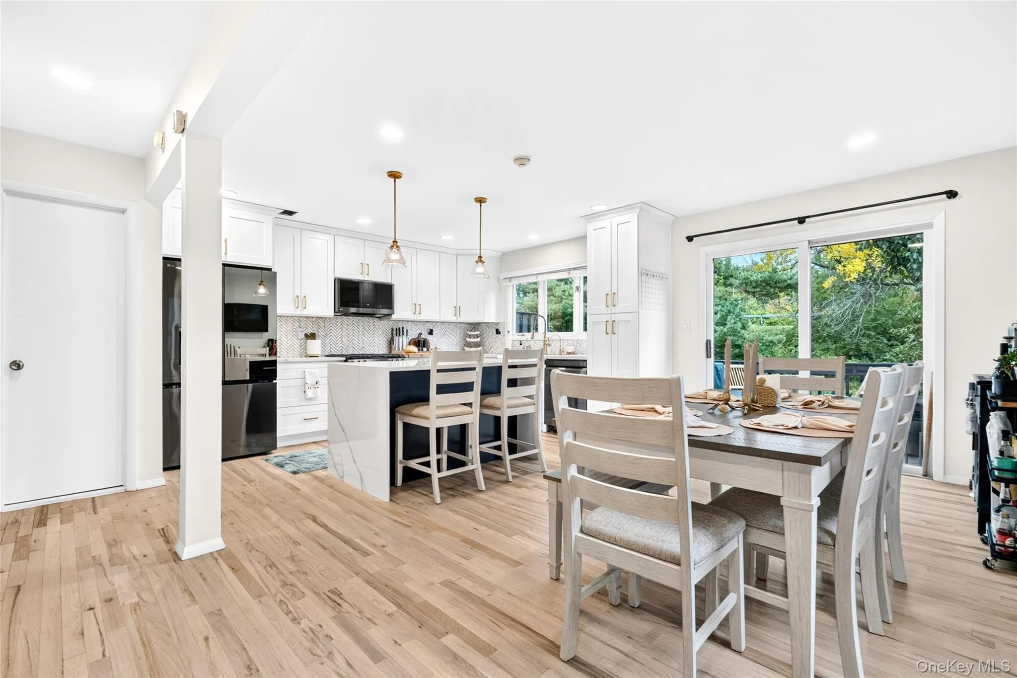 7 Village Green, Clarkstown, NY, 2 Bedrooms Bedrooms, 5 Rooms Rooms,2 BathroomsBathrooms,Residential,For Rent,Village,0,1056383 7 Village Green, Clarkstown, NY, 2 Bedrooms Bedrooms, 5 Rooms Rooms,2 BathroomsBathrooms,Residential,For Rent,Village,0,1056383