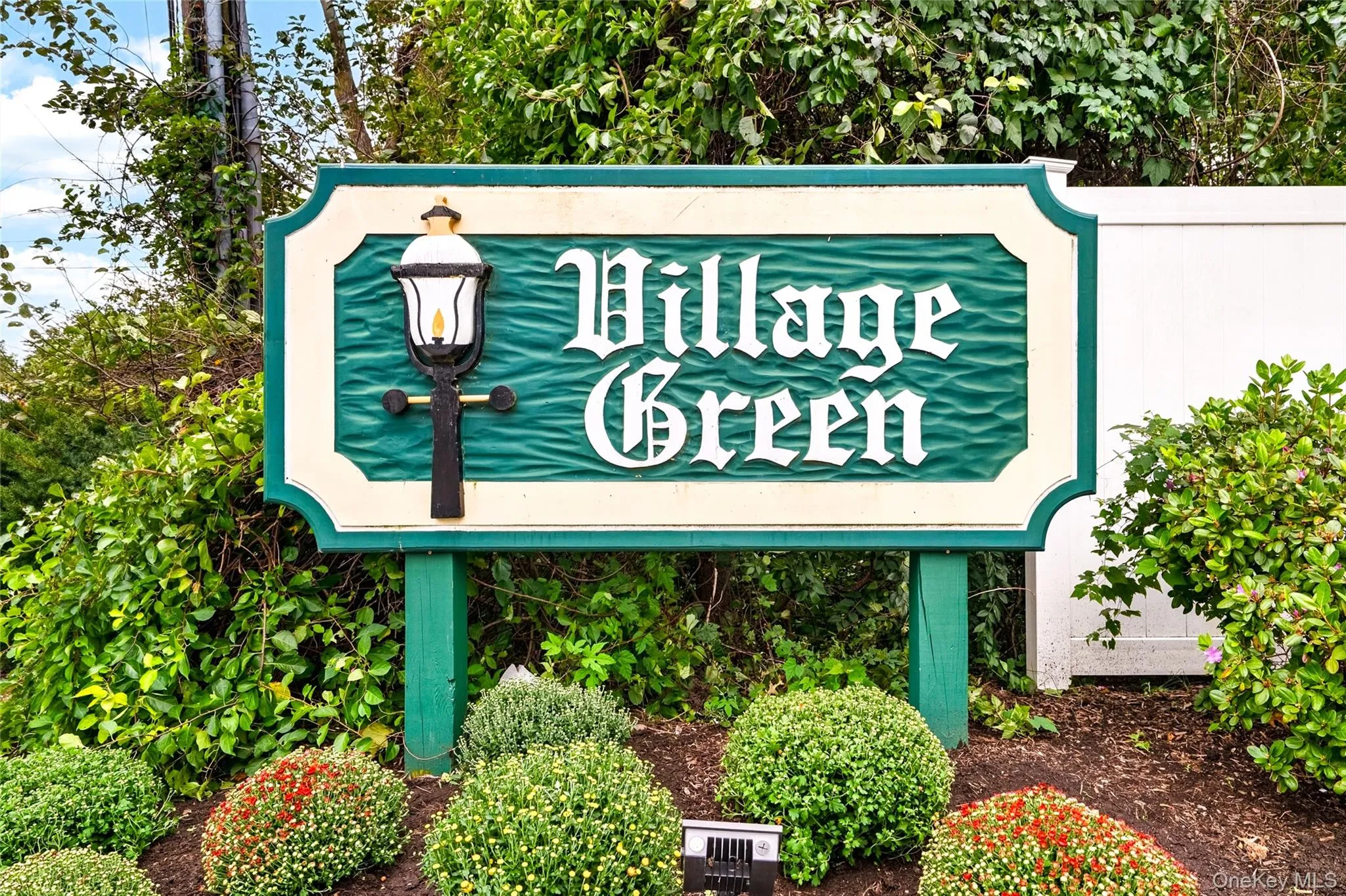 7 Village Green, Clarkstown, NY, 2 Bedrooms Bedrooms, 5 Rooms Rooms,2 BathroomsBathrooms,Residential,For Rent,Village,0,1056383 7 Village Green, Clarkstown, NY, 2 Bedrooms Bedrooms, 5 Rooms Rooms,2 BathroomsBathrooms,Residential,For Rent,Village,0,1056383