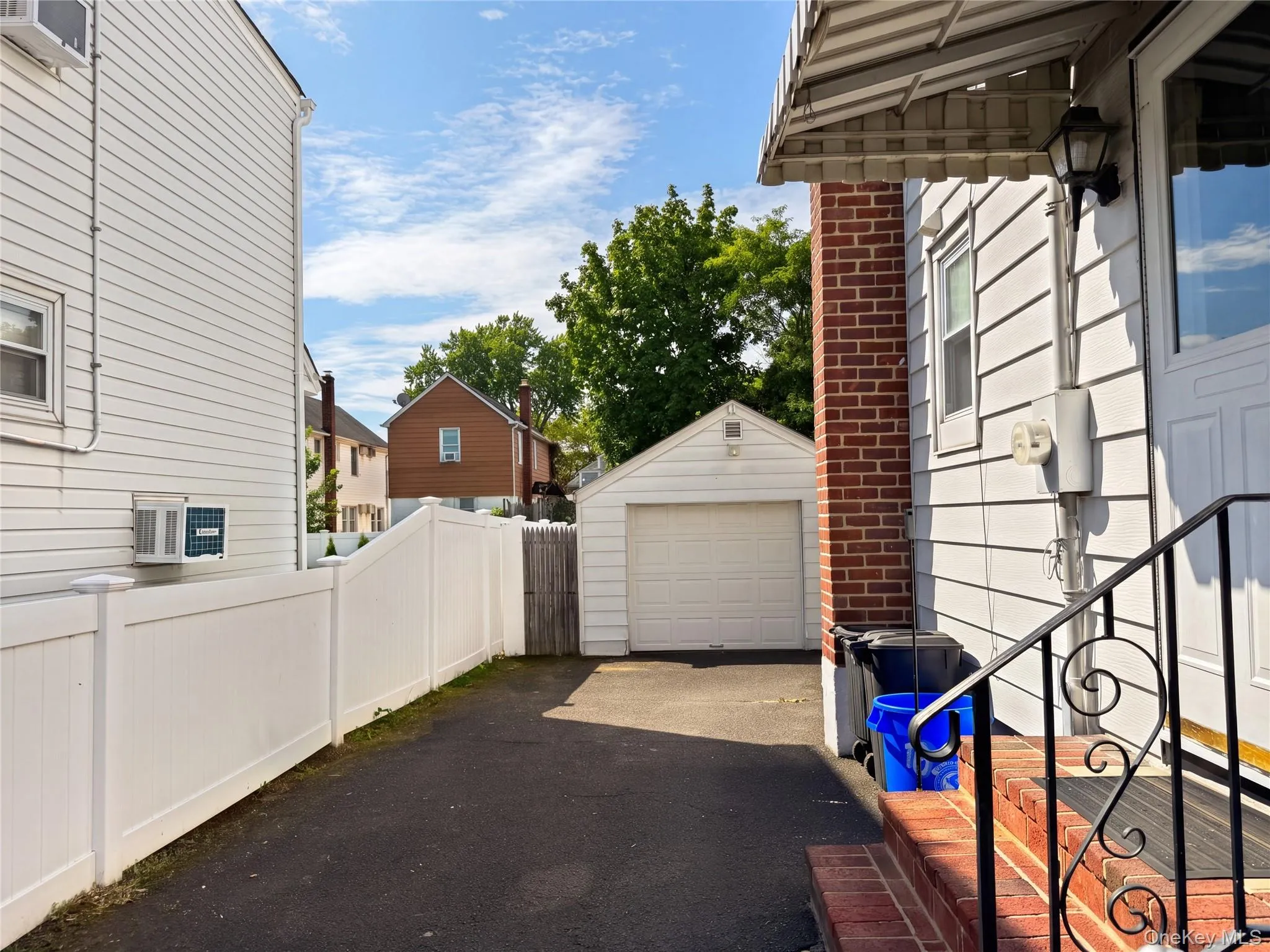 78 Gates Avenue, Hempstead, NY, 4 Bedrooms Bedrooms, 9 Rooms Rooms,2 BathroomsBathrooms,Residential,For Rent,Gates,0,1056384 78 Gates Avenue, Hempstead, NY, 4 Bedrooms Bedrooms, 9 Rooms Rooms,2 BathroomsBathrooms,Residential,For Rent,Gates,0,1056384