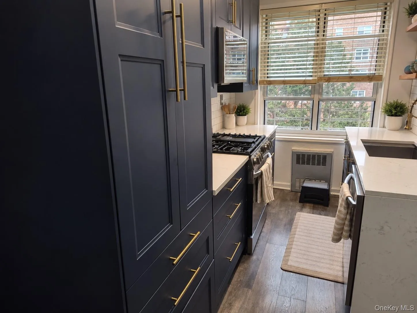 1304 Midland Avenue, Yonkers, NY, 1 Bedroom Bedrooms, 3 Rooms Rooms,1 BathroomBathrooms,Residential,For Rent,Midland,0,1056396 1304 Midland Avenue, Yonkers, NY, 1 Bedroom Bedrooms, 3 Rooms Rooms,1 BathroomBathrooms,Residential,For Rent,Midland,0,1056396
