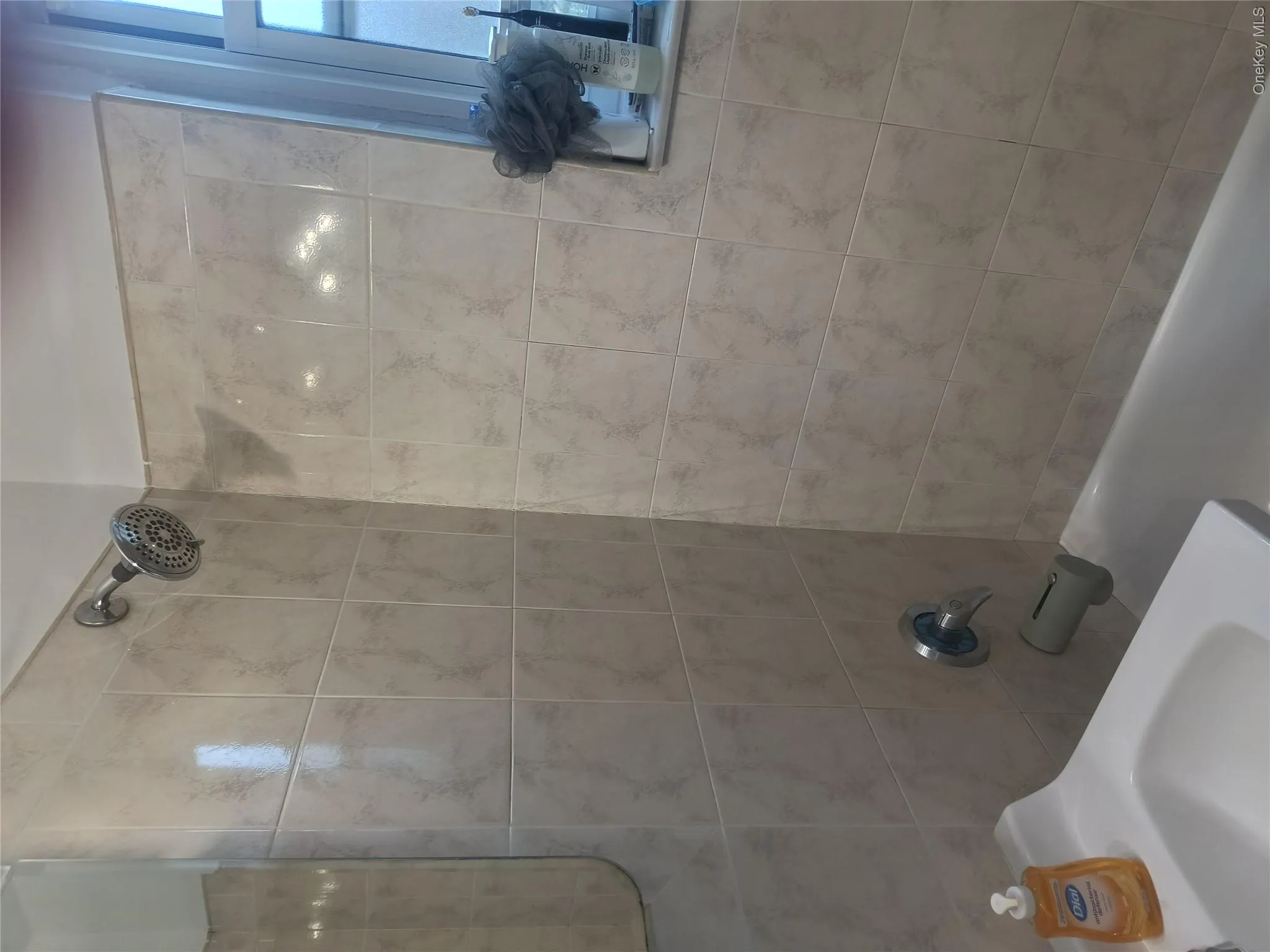 1304 Midland Avenue, Yonkers, NY, 1 Bedroom Bedrooms, 3 Rooms Rooms,1 BathroomBathrooms,Residential,For Rent,Midland,0,1056396 1304 Midland Avenue, Yonkers, NY, 1 Bedroom Bedrooms, 3 Rooms Rooms,1 BathroomBathrooms,Residential,For Rent,Midland,0,1056396