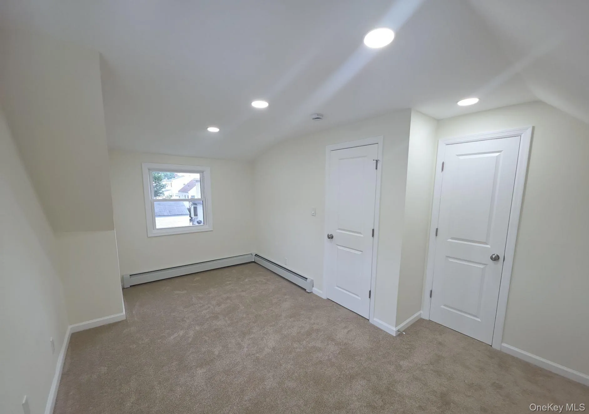200 Raff Avenue, Hempstead, NY, 5 Bedrooms Bedrooms, 7 Rooms Rooms,2 BathroomsBathrooms,Residential,For Rent,Raff,0,1056403 200 Raff Avenue, Hempstead, NY, 5 Bedrooms Bedrooms, 7 Rooms Rooms,2 BathroomsBathrooms,Residential,For Rent,Raff,0,1056403