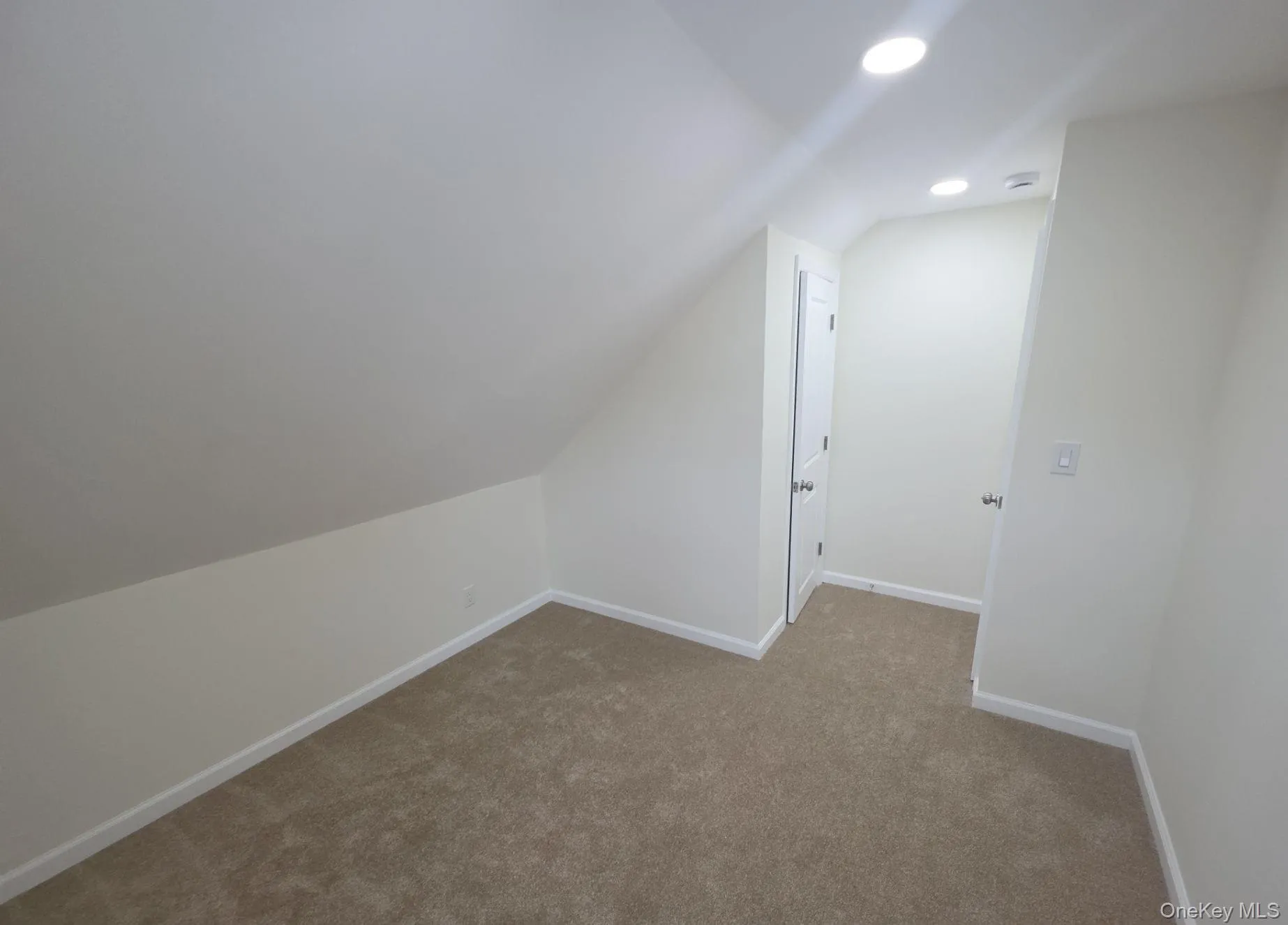 200 Raff Avenue, Hempstead, NY, 5 Bedrooms Bedrooms, 7 Rooms Rooms,2 BathroomsBathrooms,Residential,For Rent,Raff,0,1056403 200 Raff Avenue, Hempstead, NY, 5 Bedrooms Bedrooms, 7 Rooms Rooms,2 BathroomsBathrooms,Residential,For Rent,Raff,0,1056403