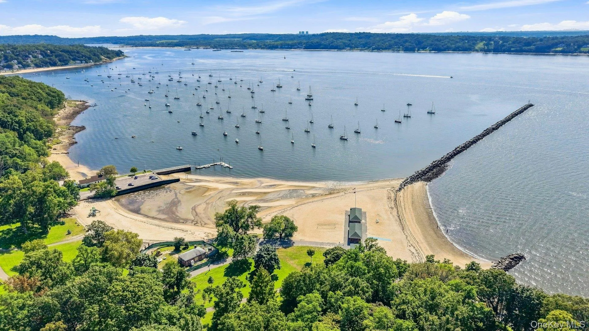 55 Southfield Road, Glen Cove, NY, 3 Bedrooms Bedrooms, 10 Rooms Rooms,2 BathroomsBathrooms,Residential,For Rent,Southfield,0,1056404 55 Southfield Road, Glen Cove, NY, 3 Bedrooms Bedrooms, 10 Rooms Rooms,2 BathroomsBathrooms,Residential,For Rent,Southfield,0,1056404