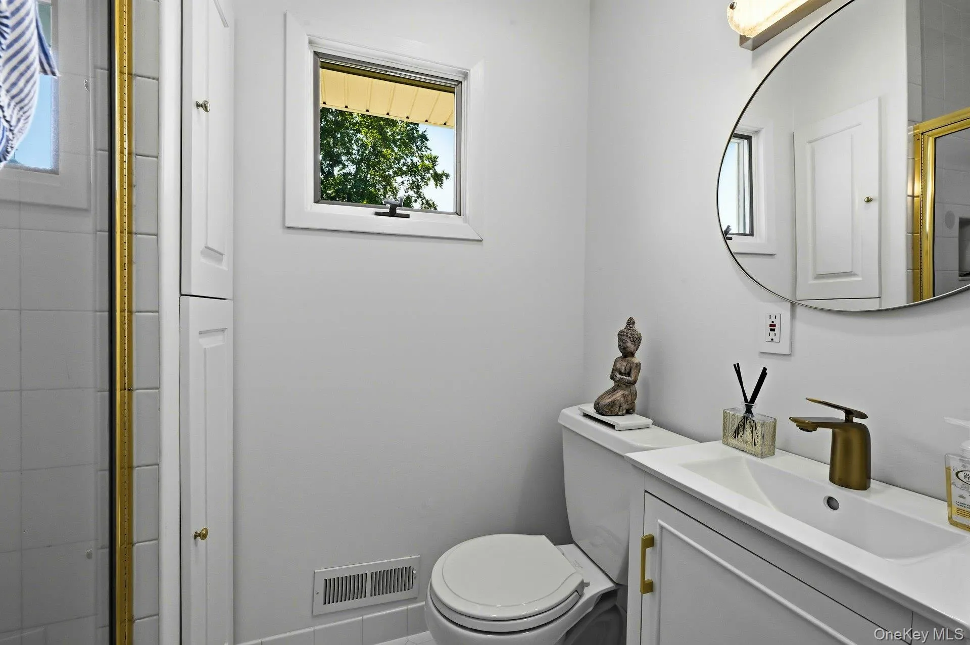 55 Southfield Road, Glen Cove, NY, 3 Bedrooms Bedrooms, 10 Rooms Rooms,2 BathroomsBathrooms,Residential,For Rent,Southfield,0,1056404 55 Southfield Road, Glen Cove, NY, 3 Bedrooms Bedrooms, 10 Rooms Rooms,2 BathroomsBathrooms,Residential,For Rent,Southfield,0,1056404