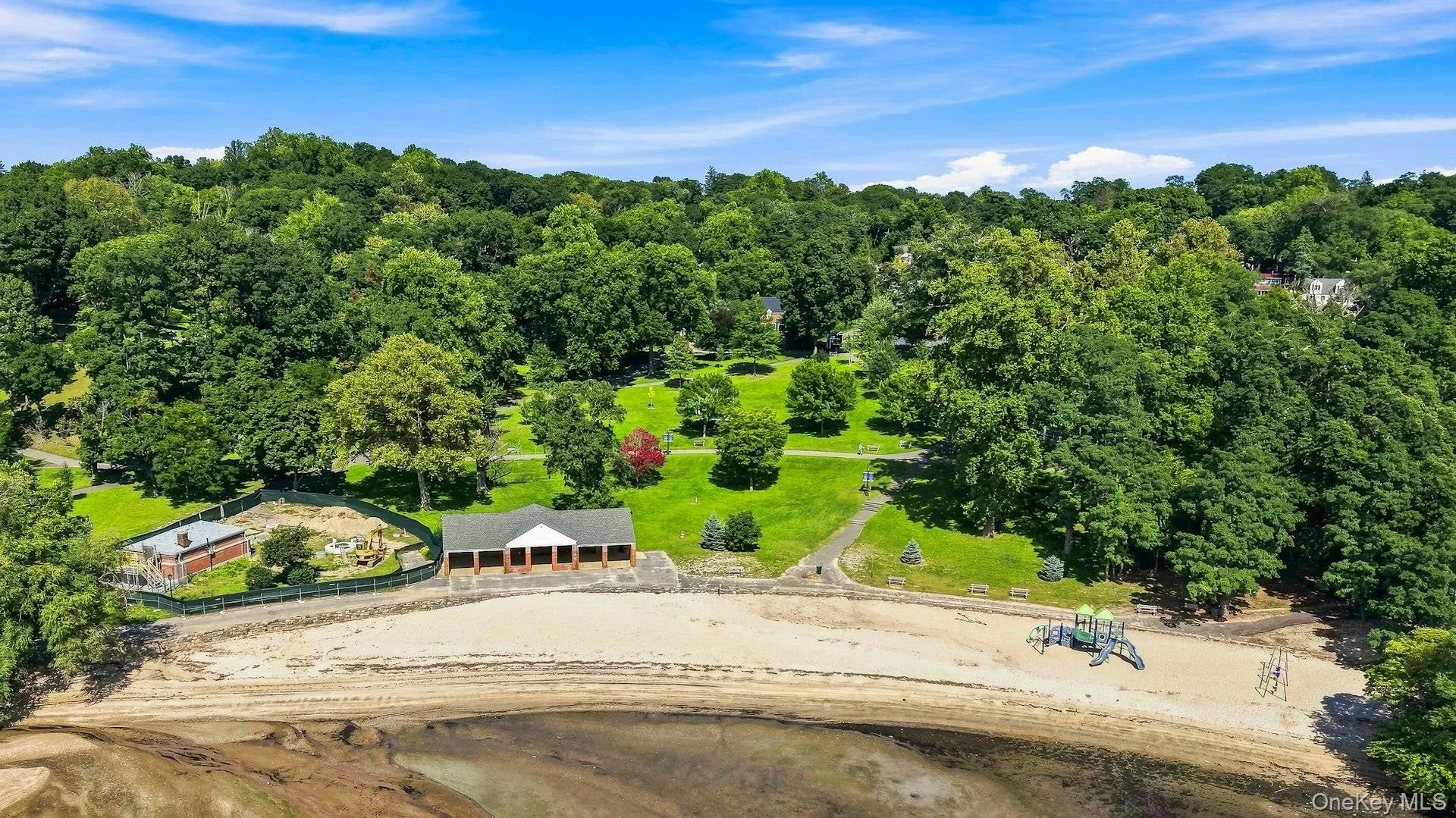 55 Southfield Road, Glen Cove, NY, 3 Bedrooms Bedrooms, 10 Rooms Rooms,2 BathroomsBathrooms,Residential,For Rent,Southfield,0,1056404 55 Southfield Road, Glen Cove, NY, 3 Bedrooms Bedrooms, 10 Rooms Rooms,2 BathroomsBathrooms,Residential,For Rent,Southfield,0,1056404