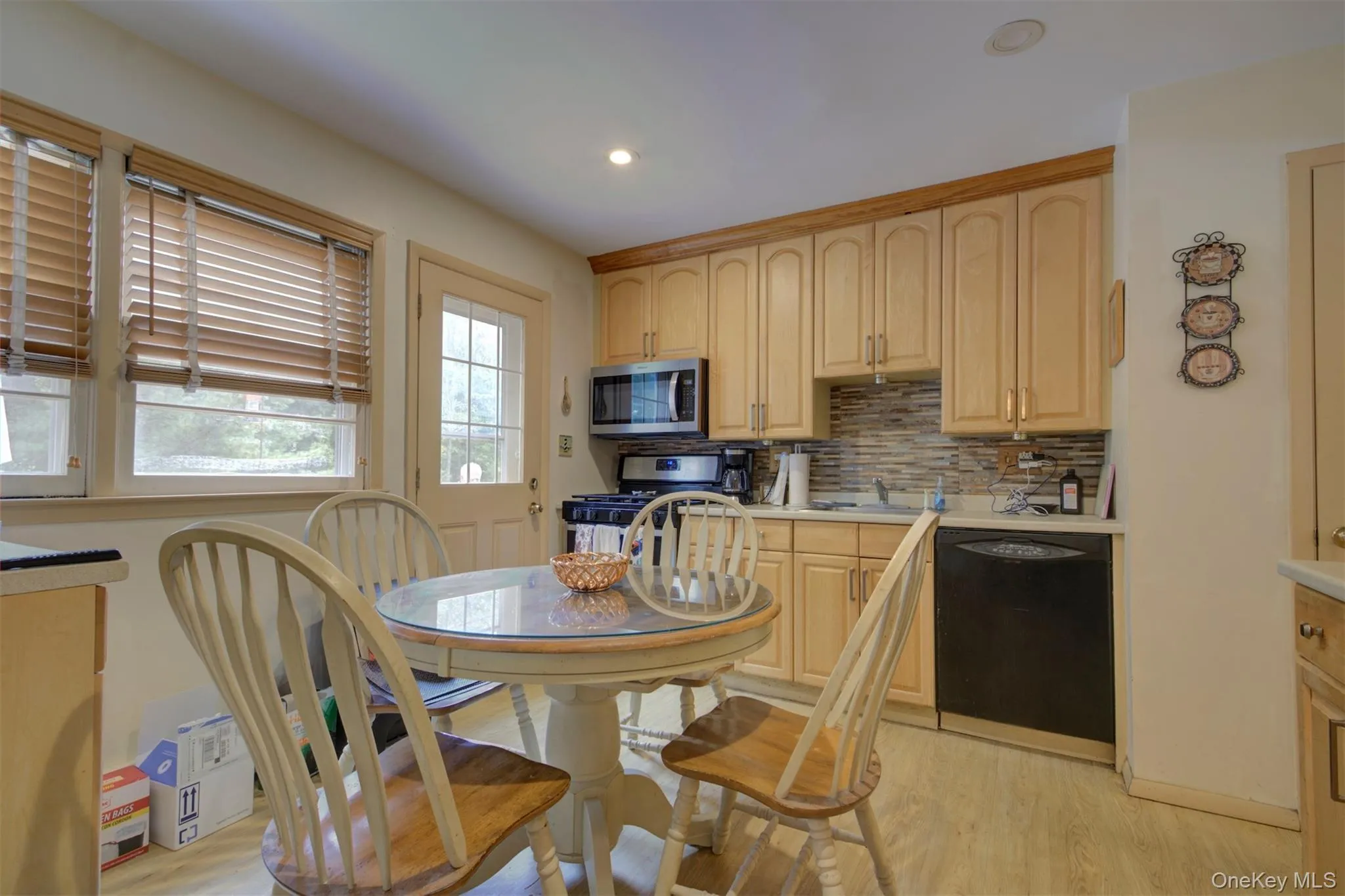 50 Lincoln Road, Chester Town, NY, 4 Bedrooms Bedrooms, 8 Rooms Rooms,2 BathroomsBathrooms,Residential,For Rent,Lincoln,0,1056405 50 Lincoln Road, Chester Town, NY, 4 Bedrooms Bedrooms, 8 Rooms Rooms,2 BathroomsBathrooms,Residential,For Rent,Lincoln,0,1056405