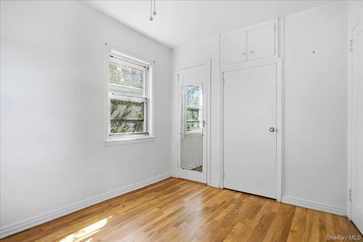 247-41 87th Drive, New York, NY, 2 Bedrooms Bedrooms, 5 Rooms Rooms,2 BathroomsBathrooms,Residential,For Rent,87th,0,1056408 247-41 87th Drive, New York, NY, 2 Bedrooms Bedrooms, 5 Rooms Rooms,2 BathroomsBathrooms,Residential,For Rent,87th,0,1056408