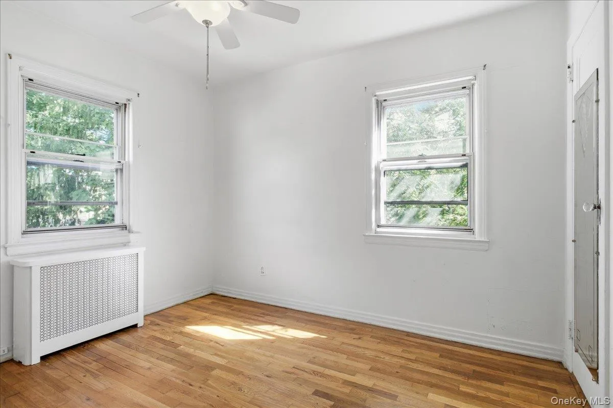 247-41 87th Drive, New York, NY, 2 Bedrooms Bedrooms, 5 Rooms Rooms,2 BathroomsBathrooms,Residential,For Rent,87th,0,1056408 247-41 87th Drive, New York, NY, 2 Bedrooms Bedrooms, 5 Rooms Rooms,2 BathroomsBathrooms,Residential,For Rent,87th,0,1056408