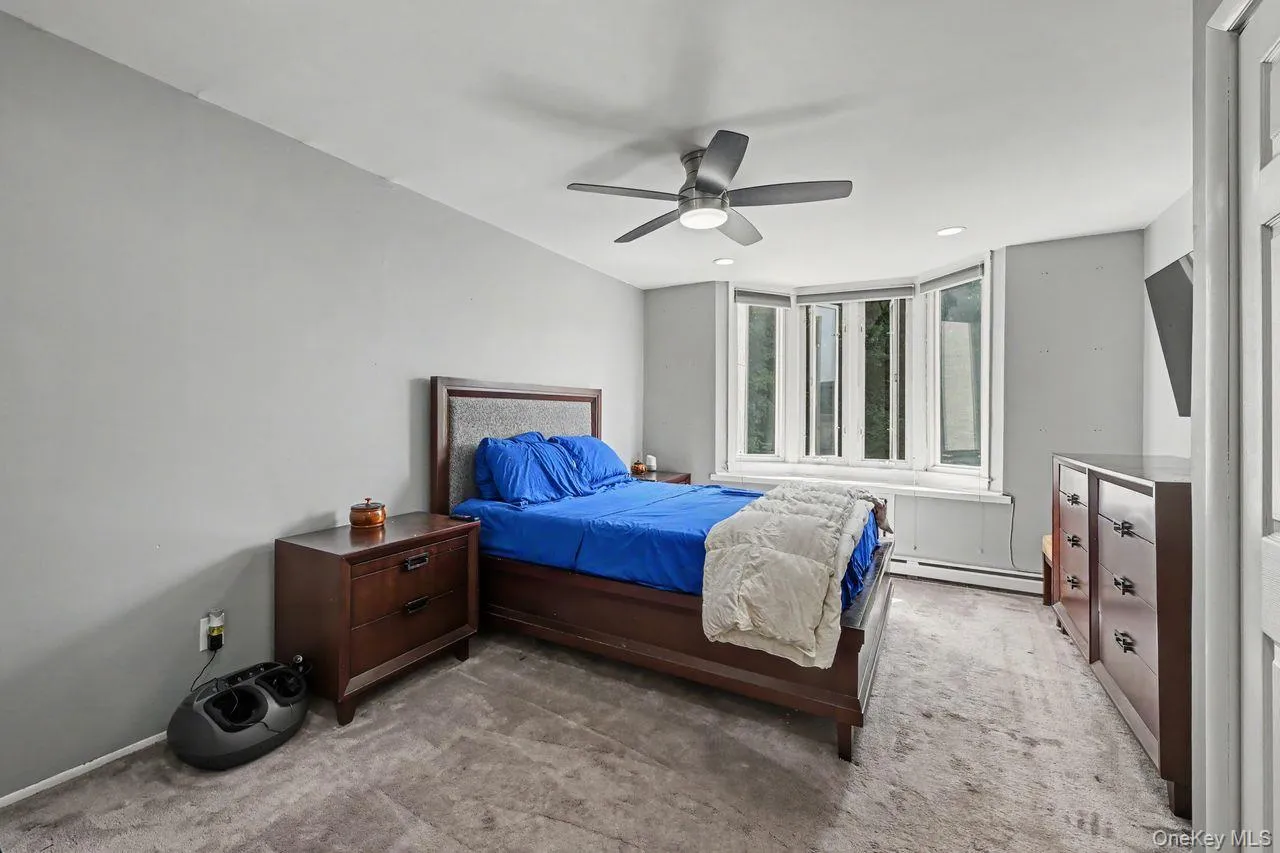 1200 Warburton Avenue, Yonkers, NY, 2 Bedrooms Bedrooms, 5 Rooms Rooms,2 BathroomsBathrooms,Residential,For Rent,Warburton,0,1056411 1200 Warburton Avenue, Yonkers, NY, 2 Bedrooms Bedrooms, 5 Rooms Rooms,2 BathroomsBathrooms,Residential,For Rent,Warburton,0,1056411