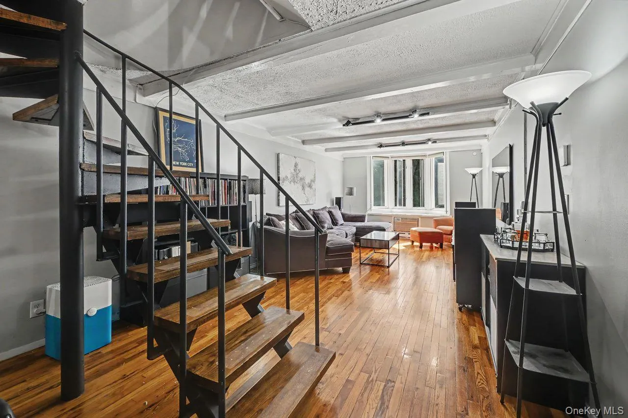 1200 Warburton Avenue, Yonkers, NY, 2 Bedrooms Bedrooms, 5 Rooms Rooms,2 BathroomsBathrooms,Residential,For Rent,Warburton,0,1056411 1200 Warburton Avenue, Yonkers, NY, 2 Bedrooms Bedrooms, 5 Rooms Rooms,2 BathroomsBathrooms,Residential,For Rent,Warburton,0,1056411