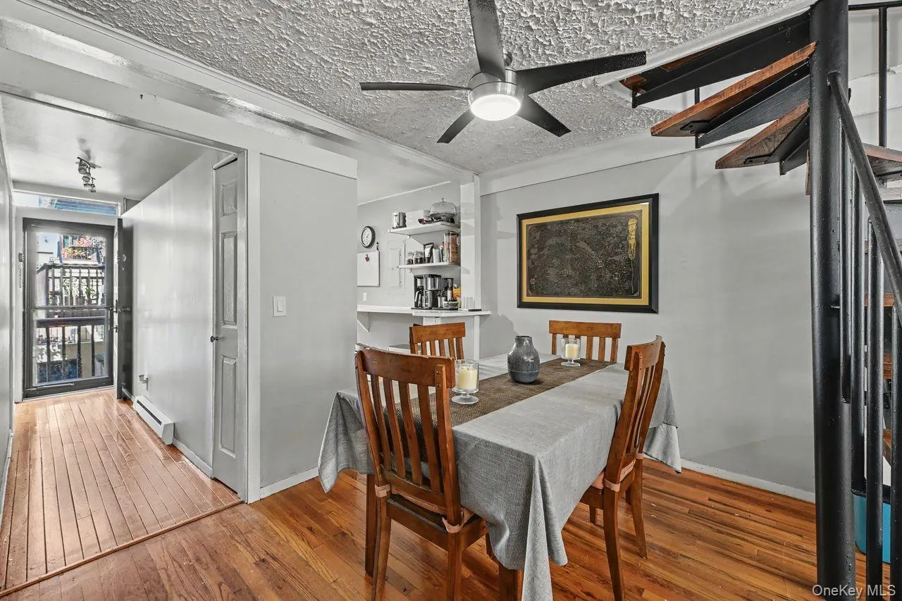 1200 Warburton Avenue, Yonkers, NY, 2 Bedrooms Bedrooms, 5 Rooms Rooms,2 BathroomsBathrooms,Residential,For Rent,Warburton,0,1056411 1200 Warburton Avenue, Yonkers, NY, 2 Bedrooms Bedrooms, 5 Rooms Rooms,2 BathroomsBathrooms,Residential,For Rent,Warburton,0,1056411