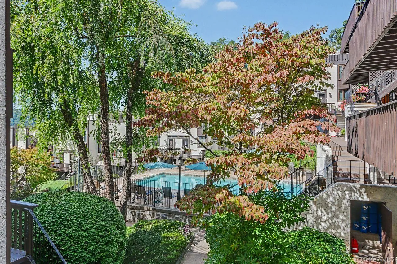 1200 Warburton Avenue, Yonkers, NY, 2 Bedrooms Bedrooms, 5 Rooms Rooms,2 BathroomsBathrooms,Residential,For Rent,Warburton,0,1056411 1200 Warburton Avenue, Yonkers, NY, 2 Bedrooms Bedrooms, 5 Rooms Rooms,2 BathroomsBathrooms,Residential,For Rent,Warburton,0,1056411