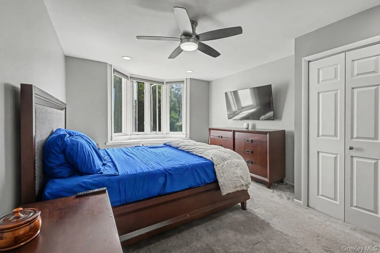 1200 Warburton Avenue, Yonkers, NY, 2 Bedrooms Bedrooms, 5 Rooms Rooms,2 BathroomsBathrooms,Residential,For Rent,Warburton,0,1056411 1200 Warburton Avenue, Yonkers, NY, 2 Bedrooms Bedrooms, 5 Rooms Rooms,2 BathroomsBathrooms,Residential,For Rent,Warburton,0,1056411