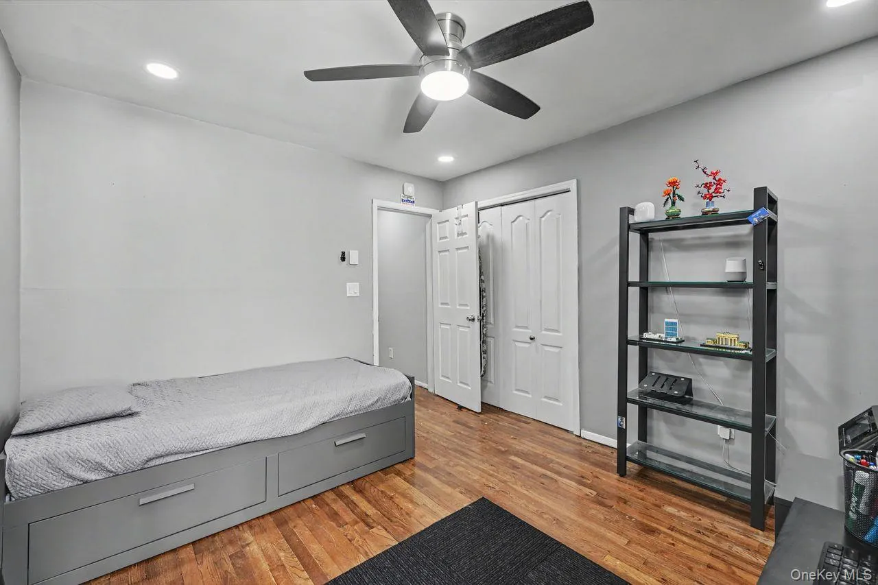1200 Warburton Avenue, Yonkers, NY, 2 Bedrooms Bedrooms, 5 Rooms Rooms,2 BathroomsBathrooms,Residential,For Rent,Warburton,0,1056411 1200 Warburton Avenue, Yonkers, NY, 2 Bedrooms Bedrooms, 5 Rooms Rooms,2 BathroomsBathrooms,Residential,For Rent,Warburton,0,1056411