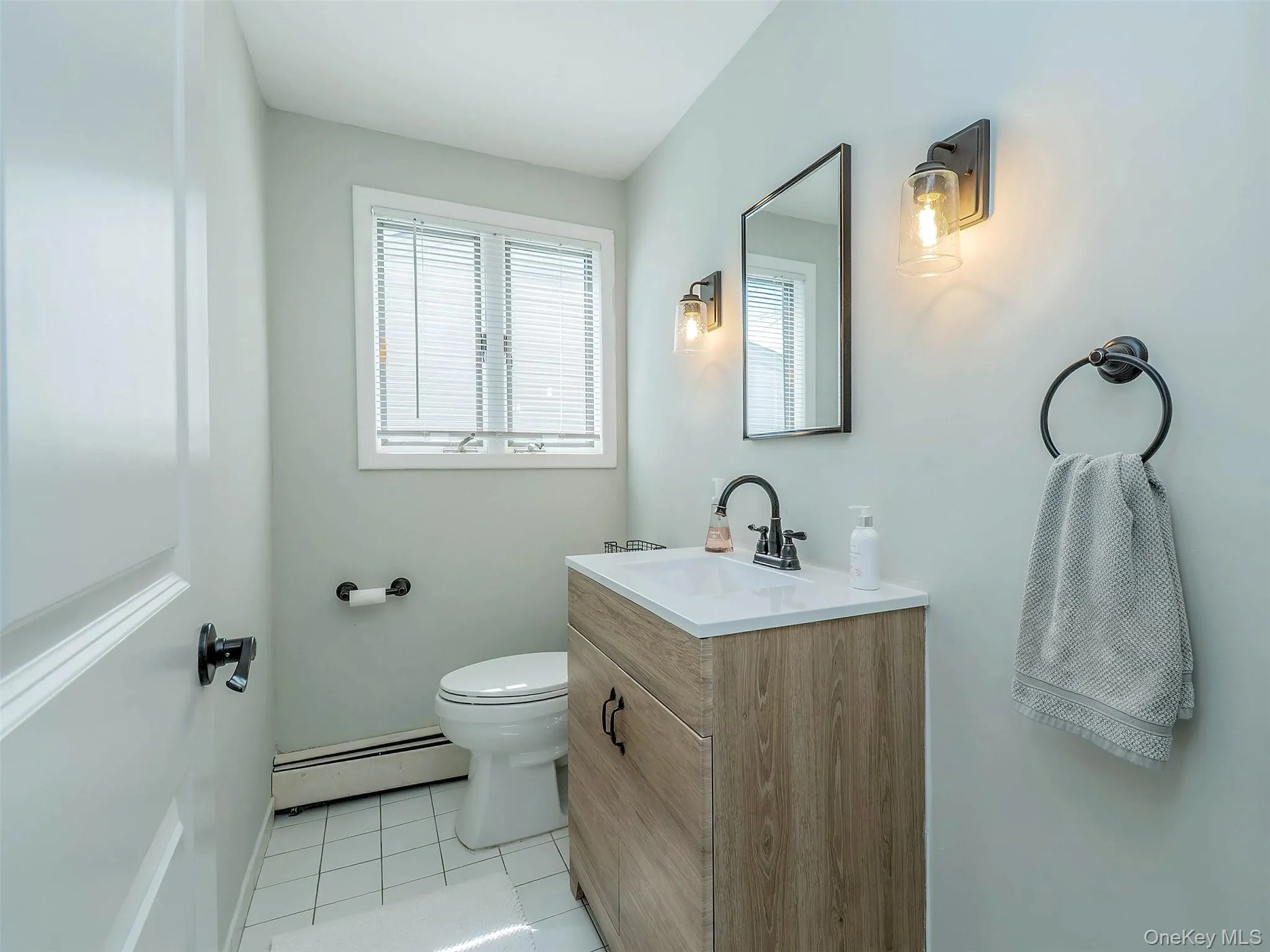 531 5th Street, Huntington, NY, 4 Bedrooms Bedrooms, 9 Rooms Rooms,1 BathroomBathrooms,Residential,For Rent,5th,0,1056421 531 5th Street, Huntington, NY, 4 Bedrooms Bedrooms, 9 Rooms Rooms,1 BathroomBathrooms,Residential,For Rent,5th,0,1056421