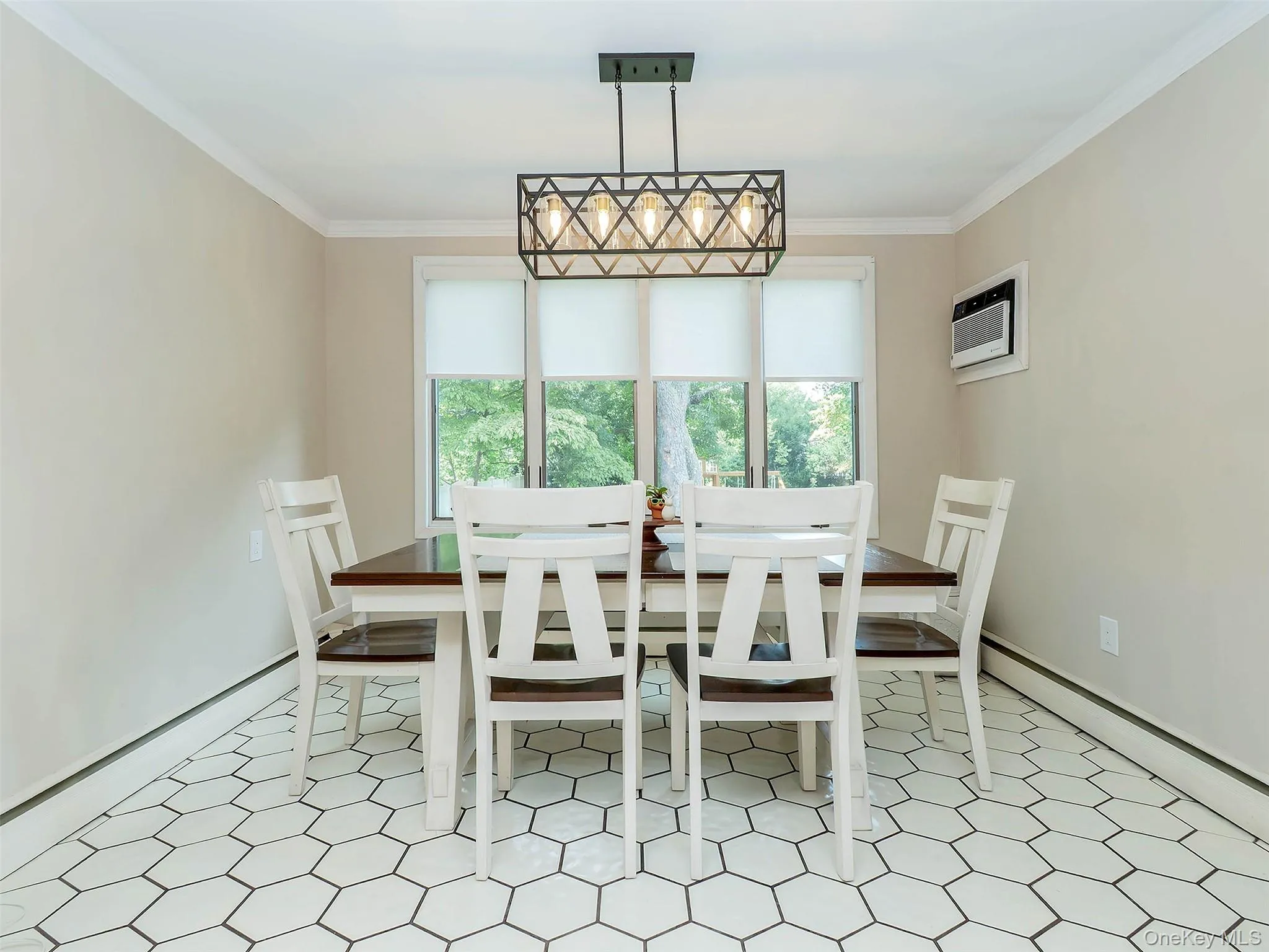 531 5th Street, Huntington, NY, 4 Bedrooms Bedrooms, 9 Rooms Rooms,1 BathroomBathrooms,Residential,For Rent,5th,0,1056421 531 5th Street, Huntington, NY, 4 Bedrooms Bedrooms, 9 Rooms Rooms,1 BathroomBathrooms,Residential,For Rent,5th,0,1056421