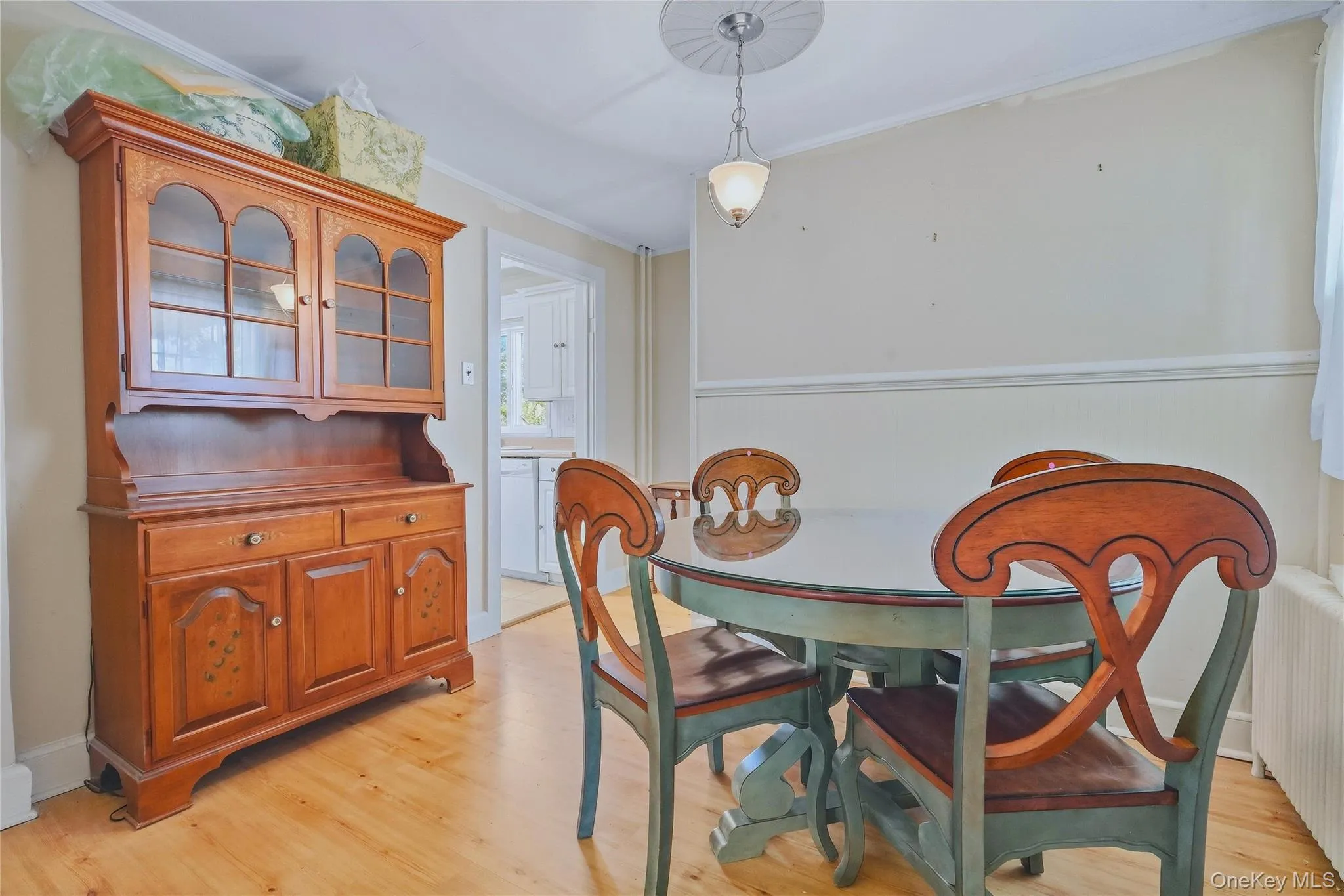 10 Linwood Place, Kingston, NY, 3 Bedrooms Bedrooms, 9 Rooms Rooms,1 BathroomBathrooms,Residential,For Rent,Linwood,0,1056424 10 Linwood Place, Kingston, NY, 3 Bedrooms Bedrooms, 9 Rooms Rooms,1 BathroomBathrooms,Residential,For Rent,Linwood,0,1056424