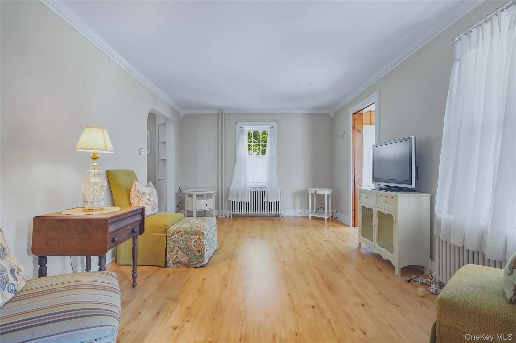 10 Linwood Place, Kingston, NY, 3 Bedrooms Bedrooms, 9 Rooms Rooms,1 BathroomBathrooms,Residential,For Rent,Linwood,0,1056424 10 Linwood Place, Kingston, NY, 3 Bedrooms Bedrooms, 9 Rooms Rooms,1 BathroomBathrooms,Residential,For Rent,Linwood,0,1056424